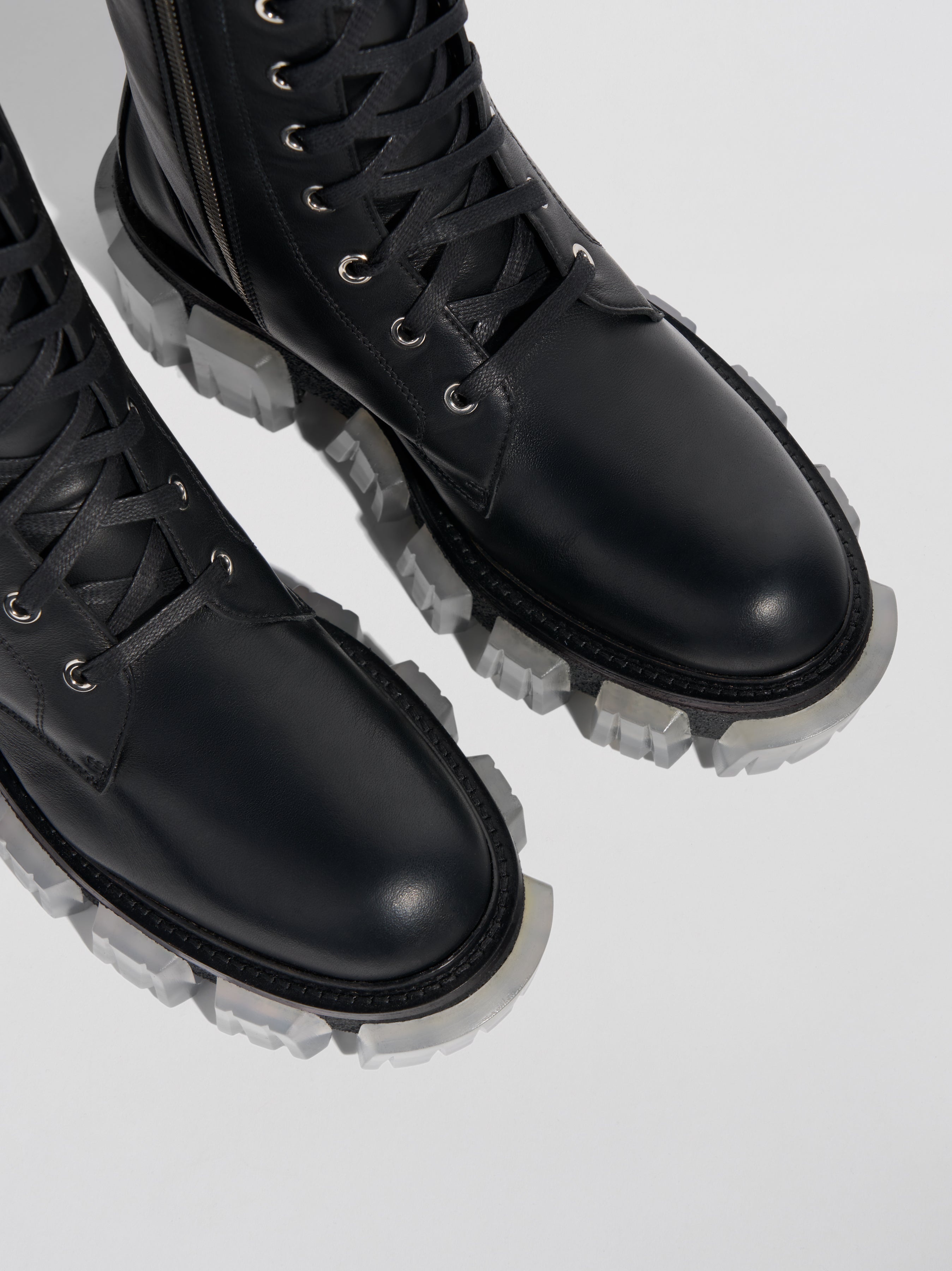 CHELSEA CREPE LUG COMBAT BOOT - 6