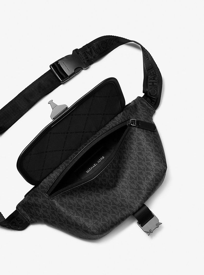 MICHAEL KORS Hudson Signature Logo Sling Pack outlook