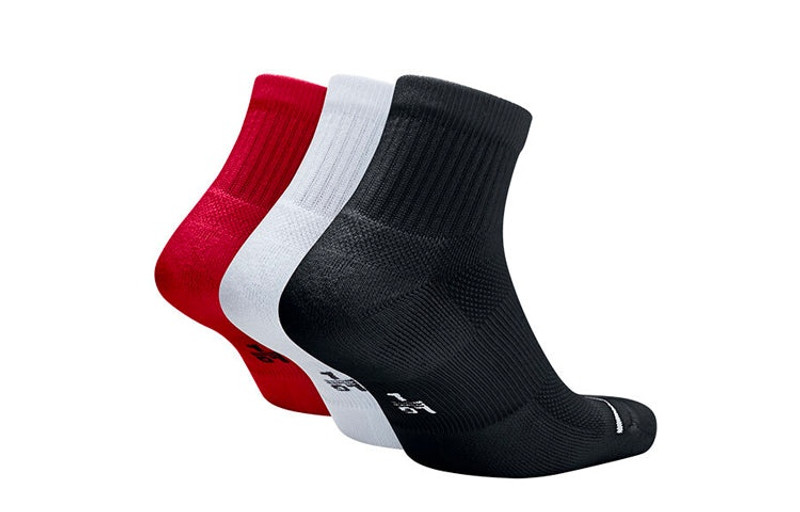 Jordan Nike Apparel Socks Men Air Jordan Jumpman Qtr Socks 3 'Black White Red' SX5544-011 outlook