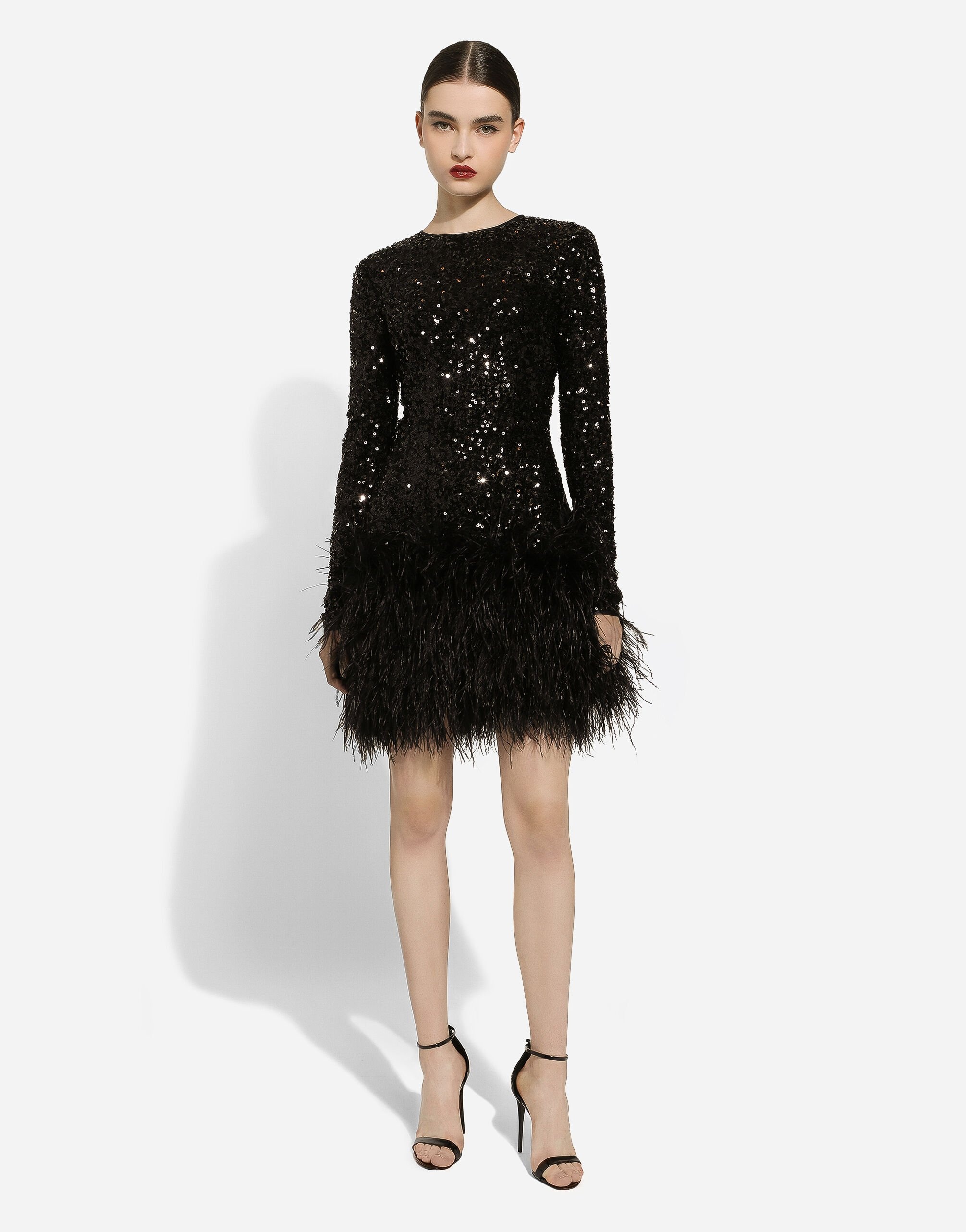 Short sequined dress with feather trim - 2