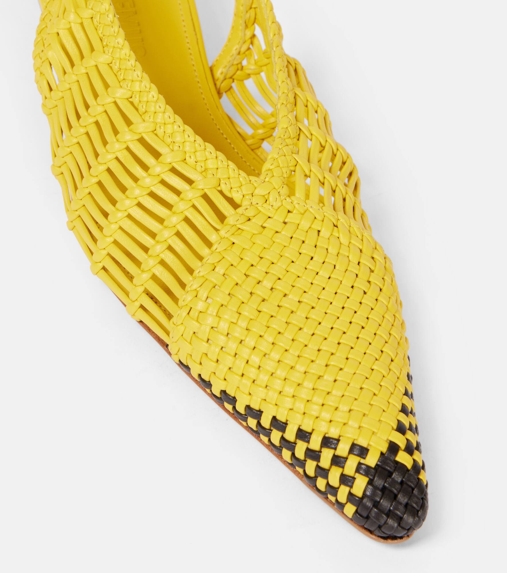 Low Cubisto Banane 35 leather slignback pumps - 5