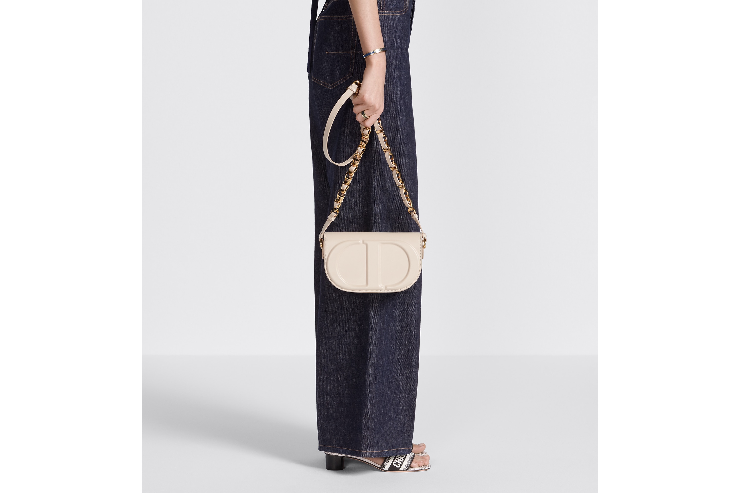 Dior CD Signature Bag with Strap | dior | REVERSIBLE