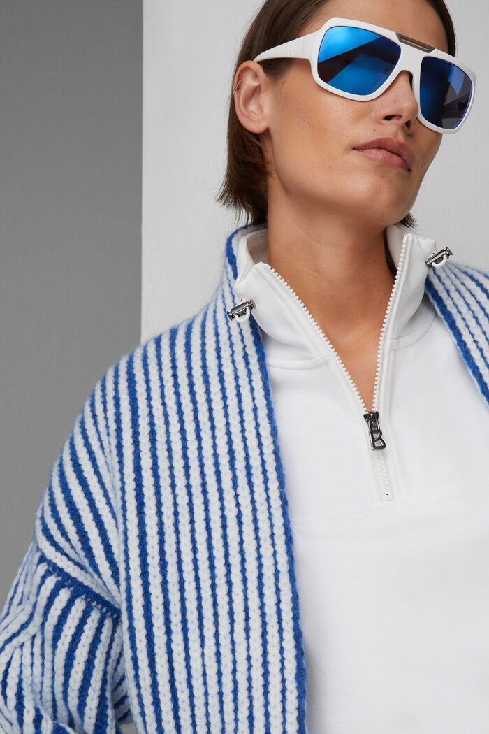 Danna Knitted cardigan in Azure blue/White - 5