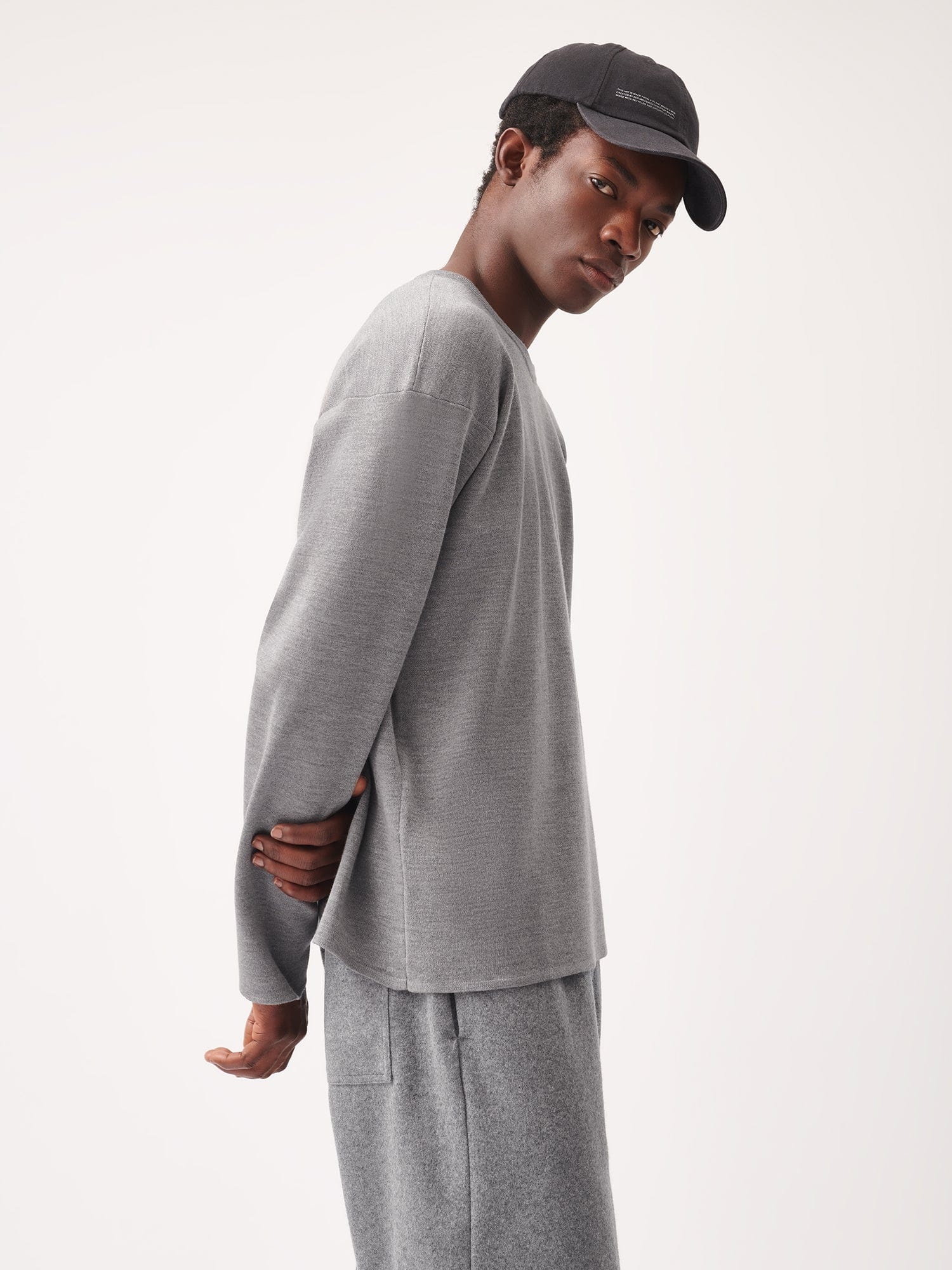 Mens Regenerative Merino Wool Sweater - Grey Marl - 3