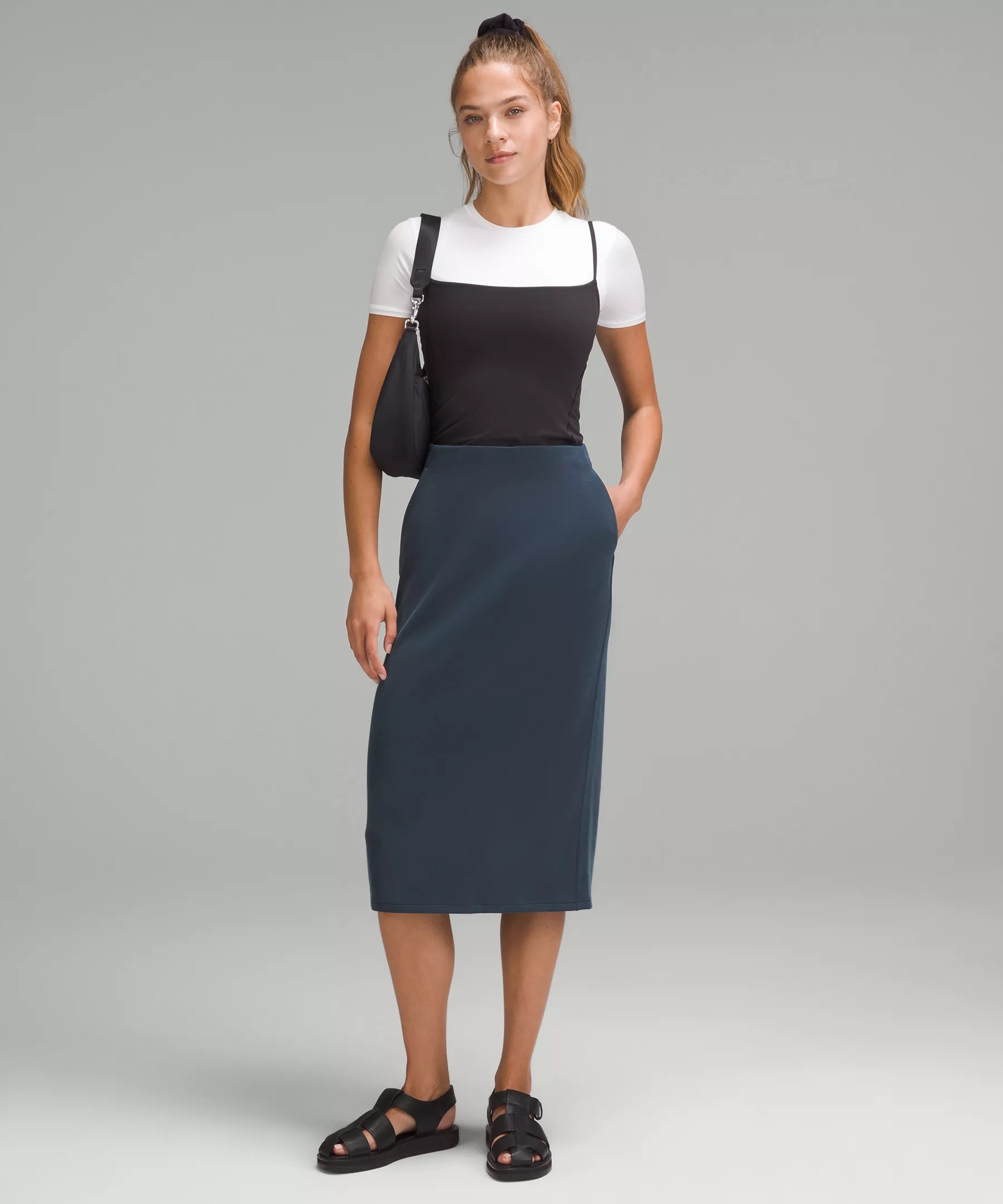 Softstreme High-Rise Midi Skirt - 2