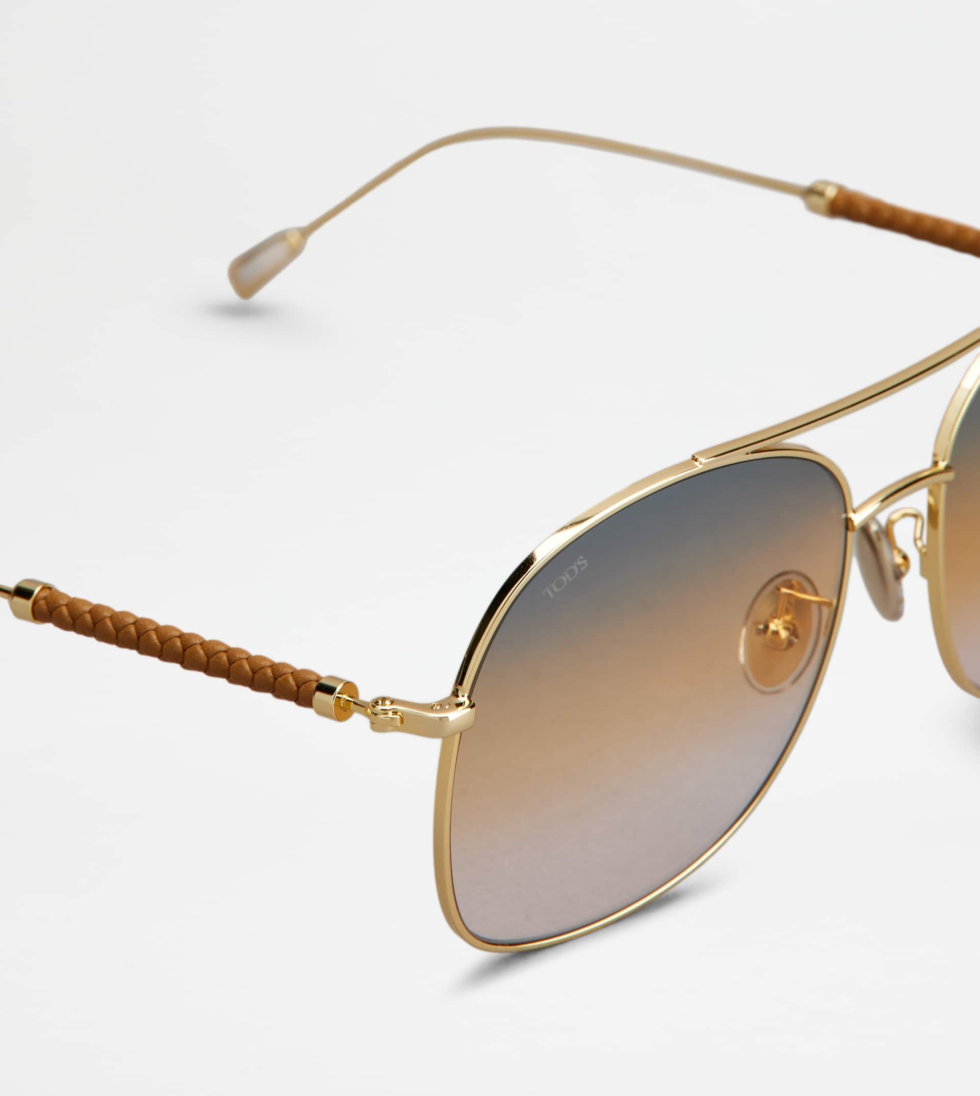 SUNGLASSES WITH TEMPLE IN LEATHER - GOLD - 4