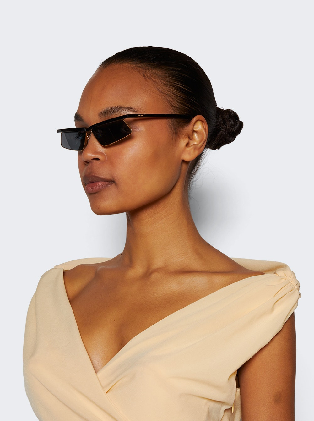 Aria Sunglasses Yellow Gold And Black - 3