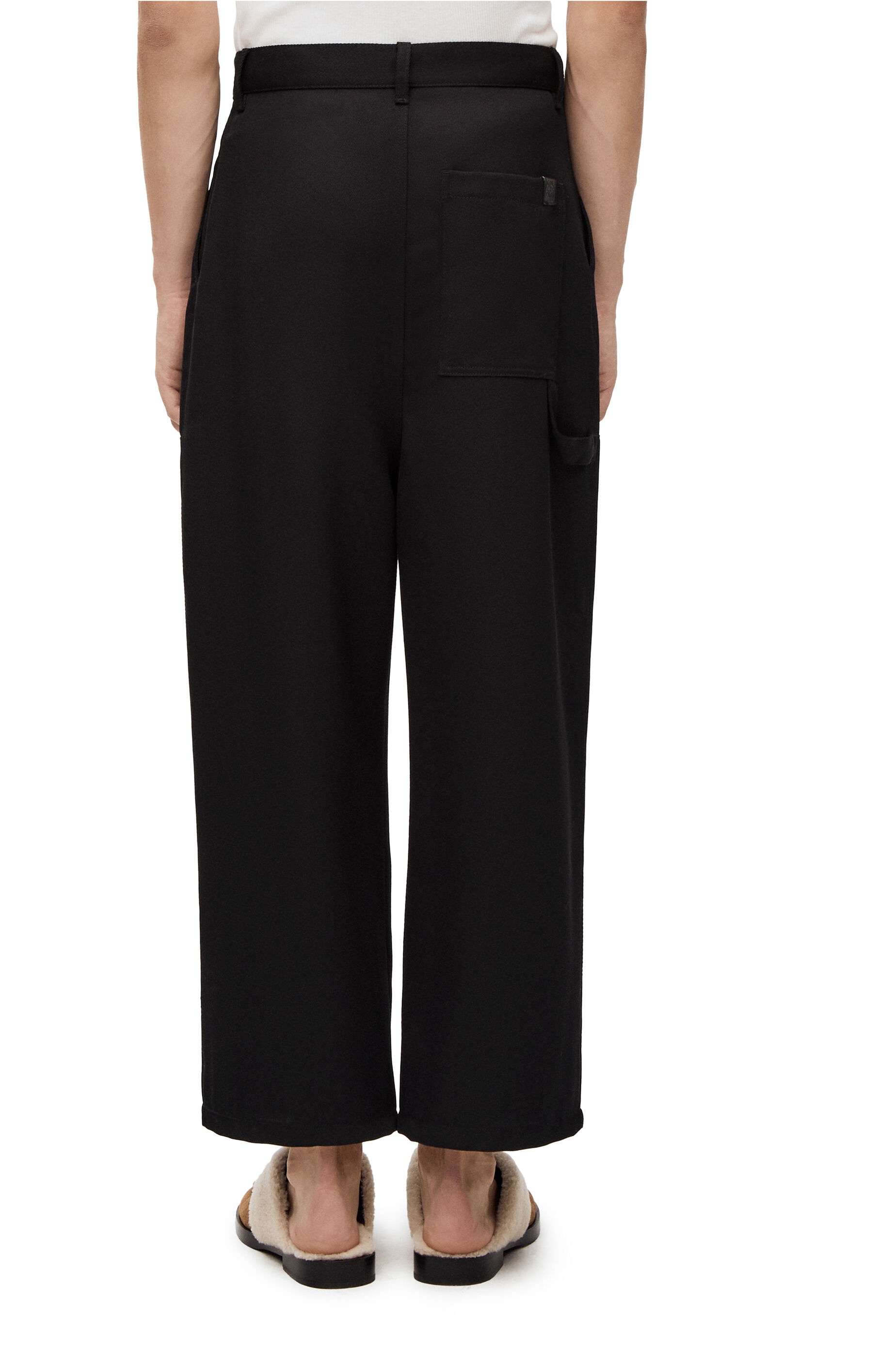 Low crotch trousers in wool - 4