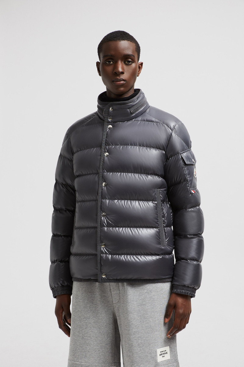 Gourette Short Down Jacket 3