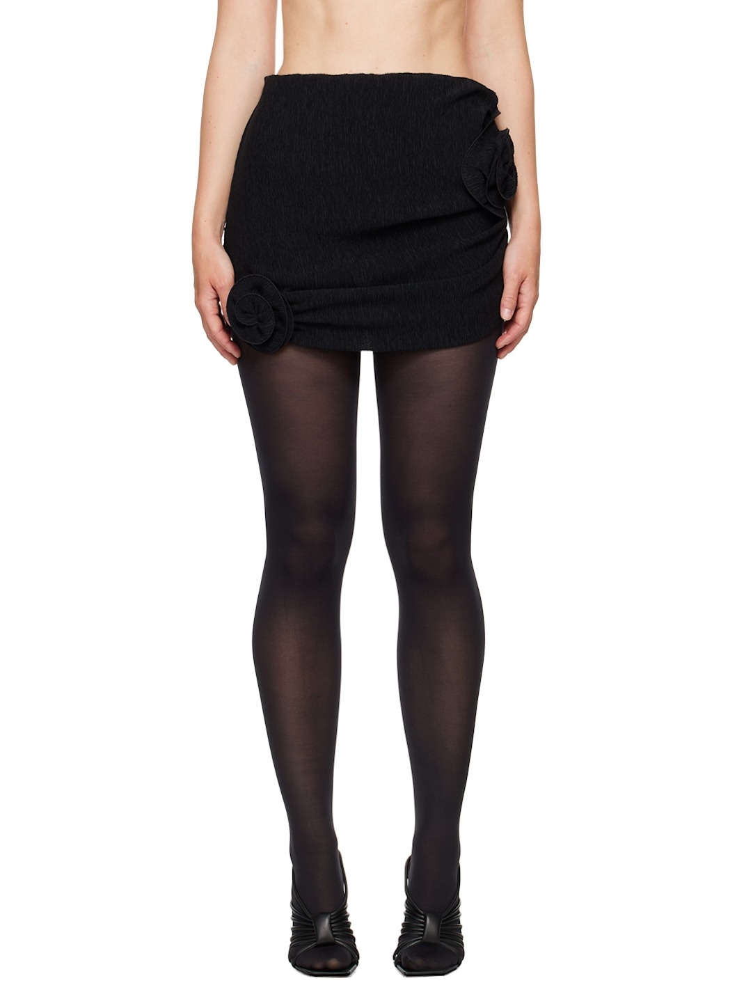 スカート MAGDA BUTRYM Women Mini Skirts 240423BLACK Black Floral-appliqué ruched miniskirt in black - Magda Butrym