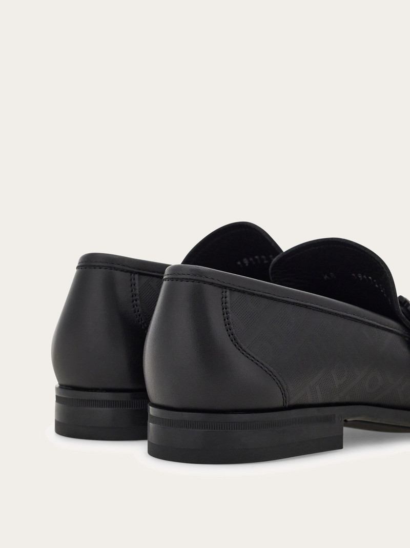Loafer with Gancini ornament 4