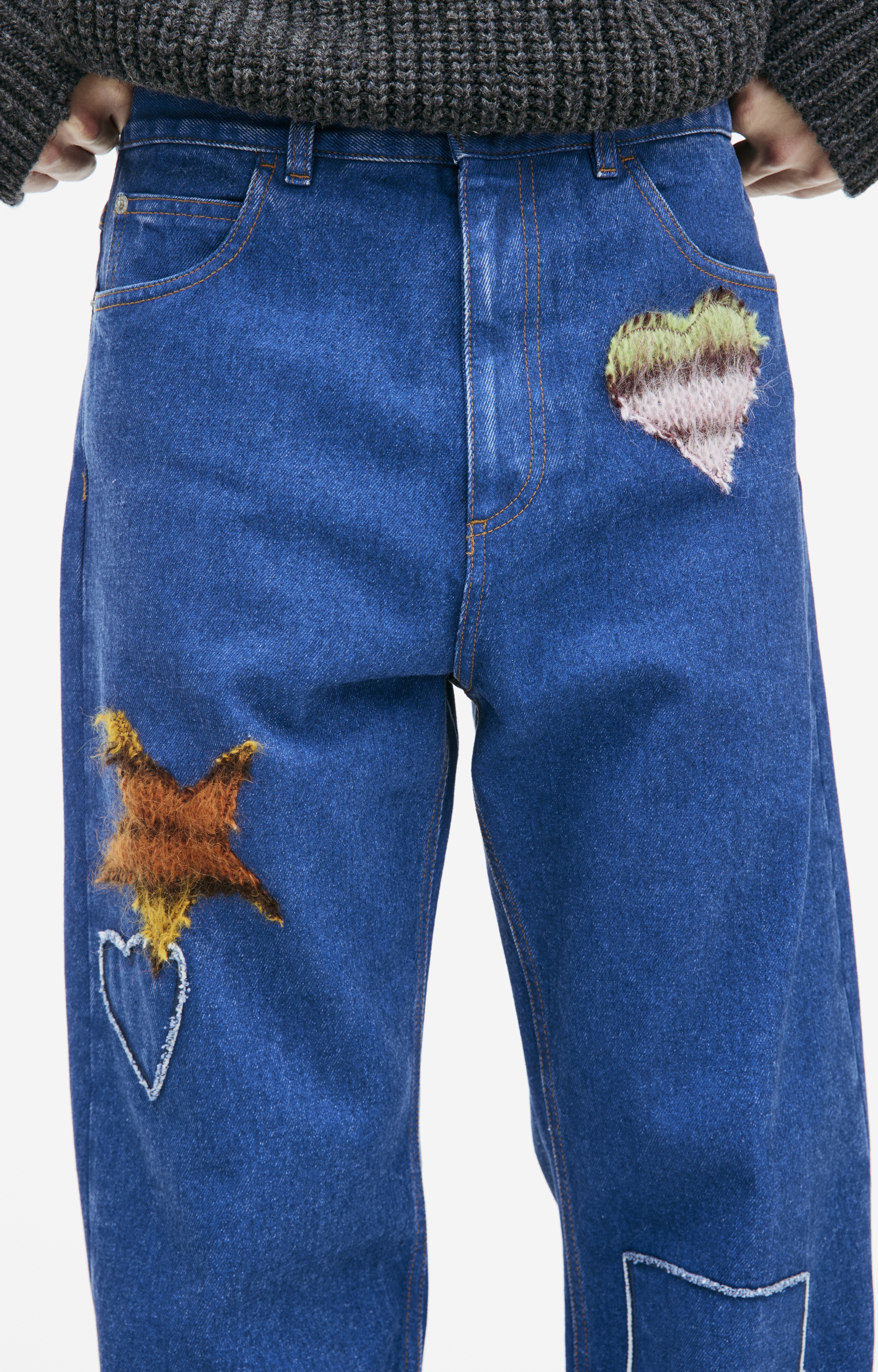 STRAIGHT JEANS WITH PATCHES - 4