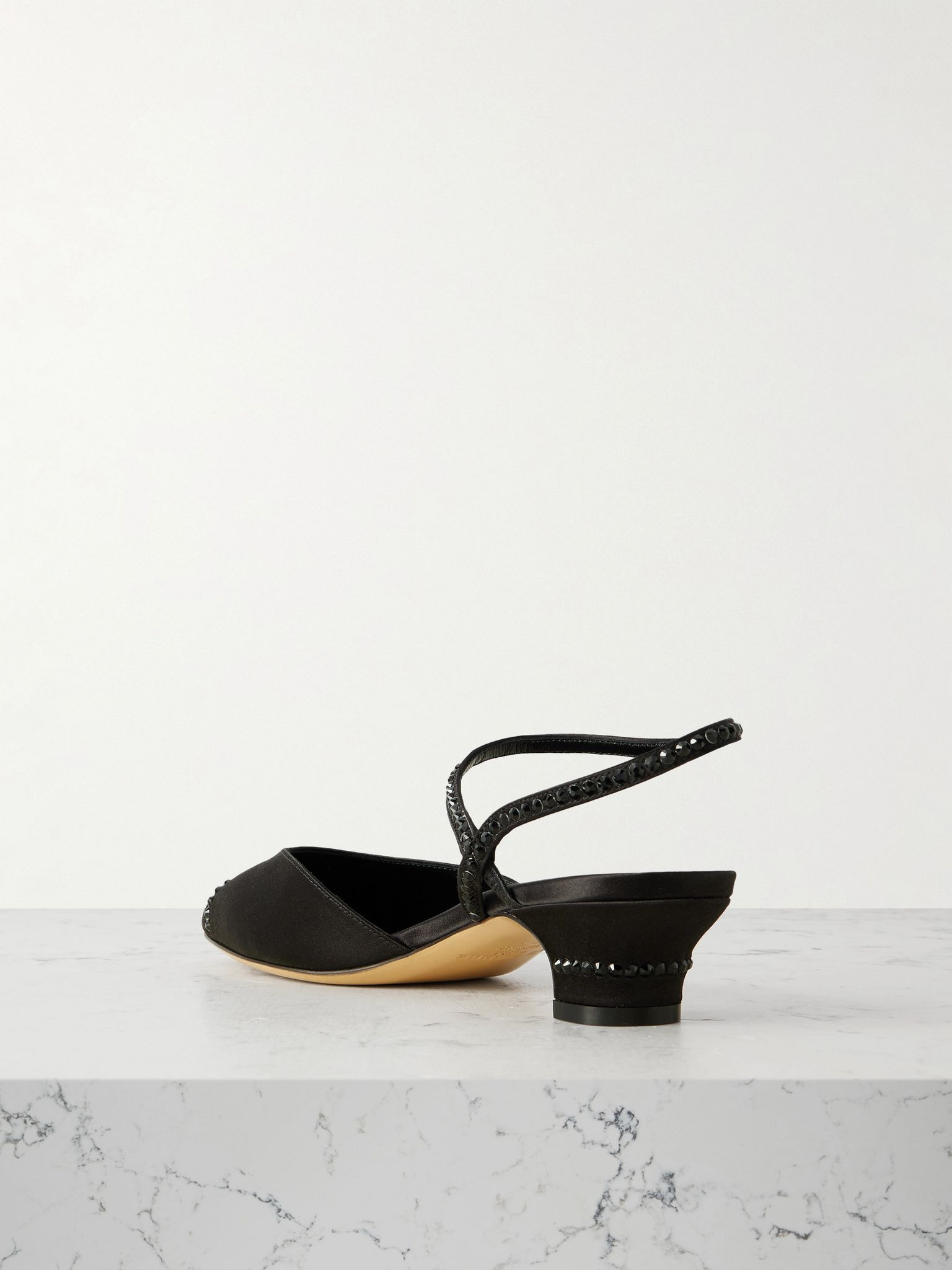 Erika crystal-embellished satin pumps Black - 3