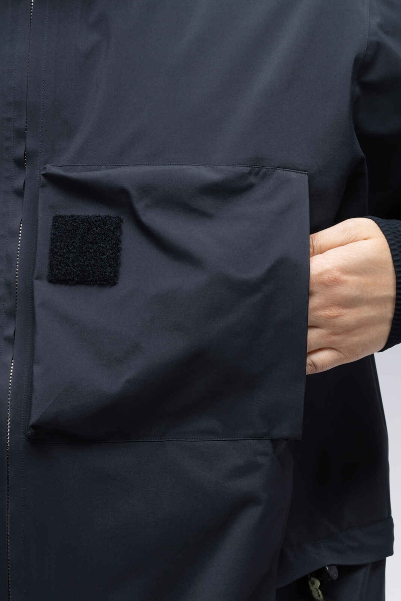J59-GT 3L Gore-Tex® Pro Jacket Black 29