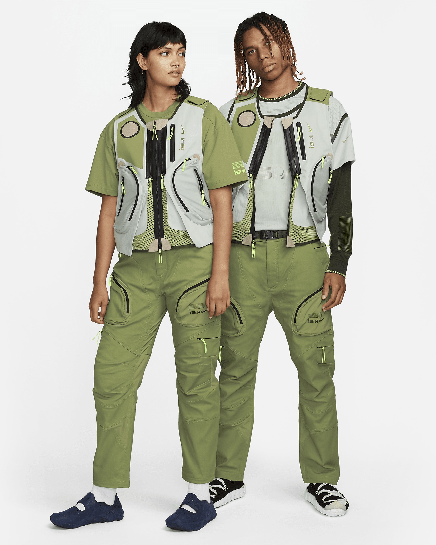 Nike ISPA Vest 2.0 - 12