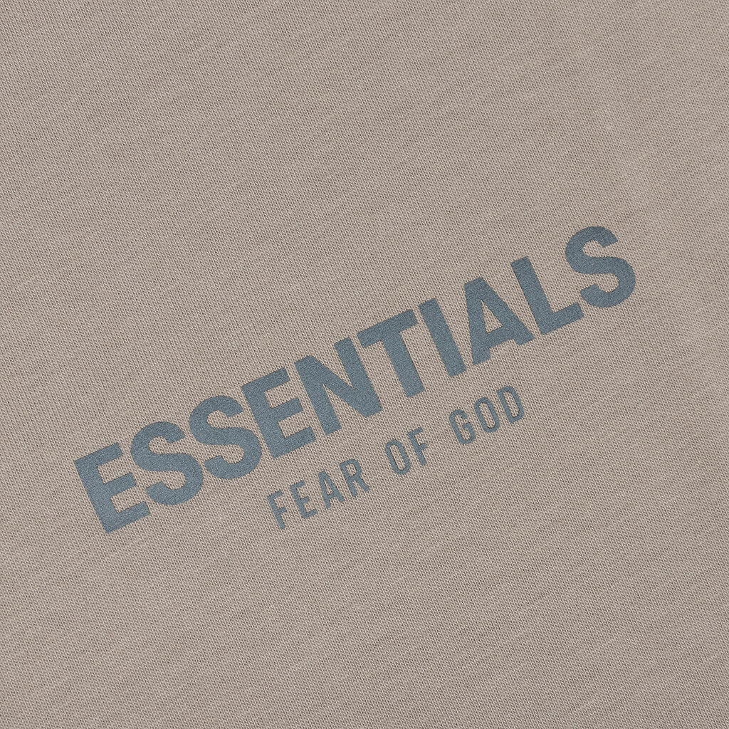 ESSENTIALS S/S TEE - STRING - 3