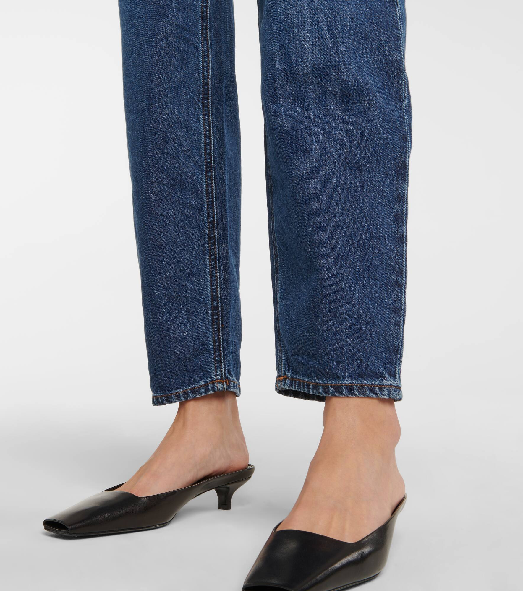 High-rise tapered jeans - 6
