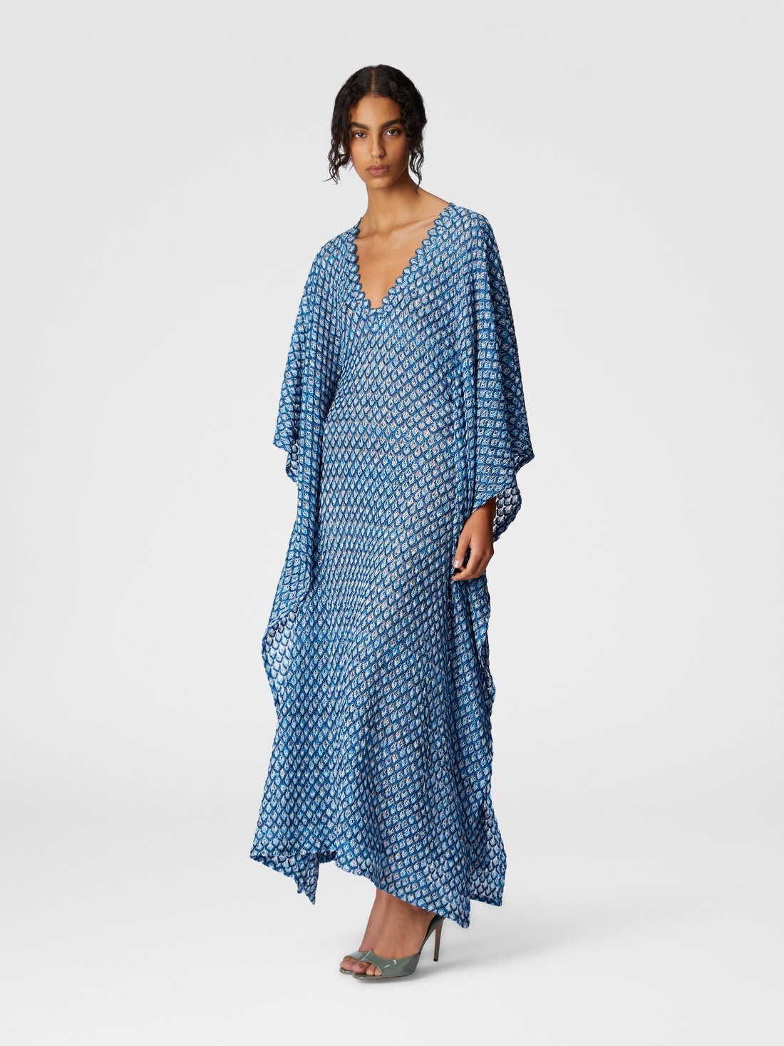 Viscose lamé shell motif kaftan with batwing sleeves - 2