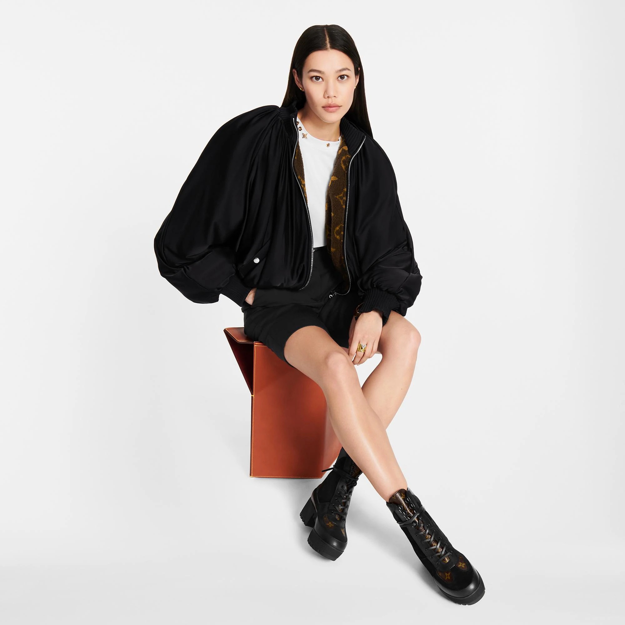 Laureate Platform Desert Boot - 6