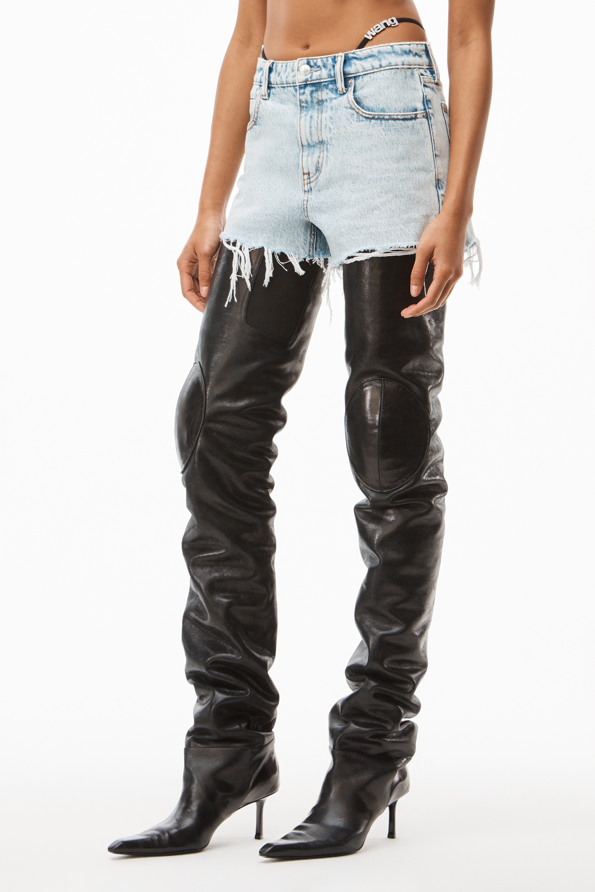 DIAMANTE LOGO STRAP LAYER SHORT IN DENIM - 3