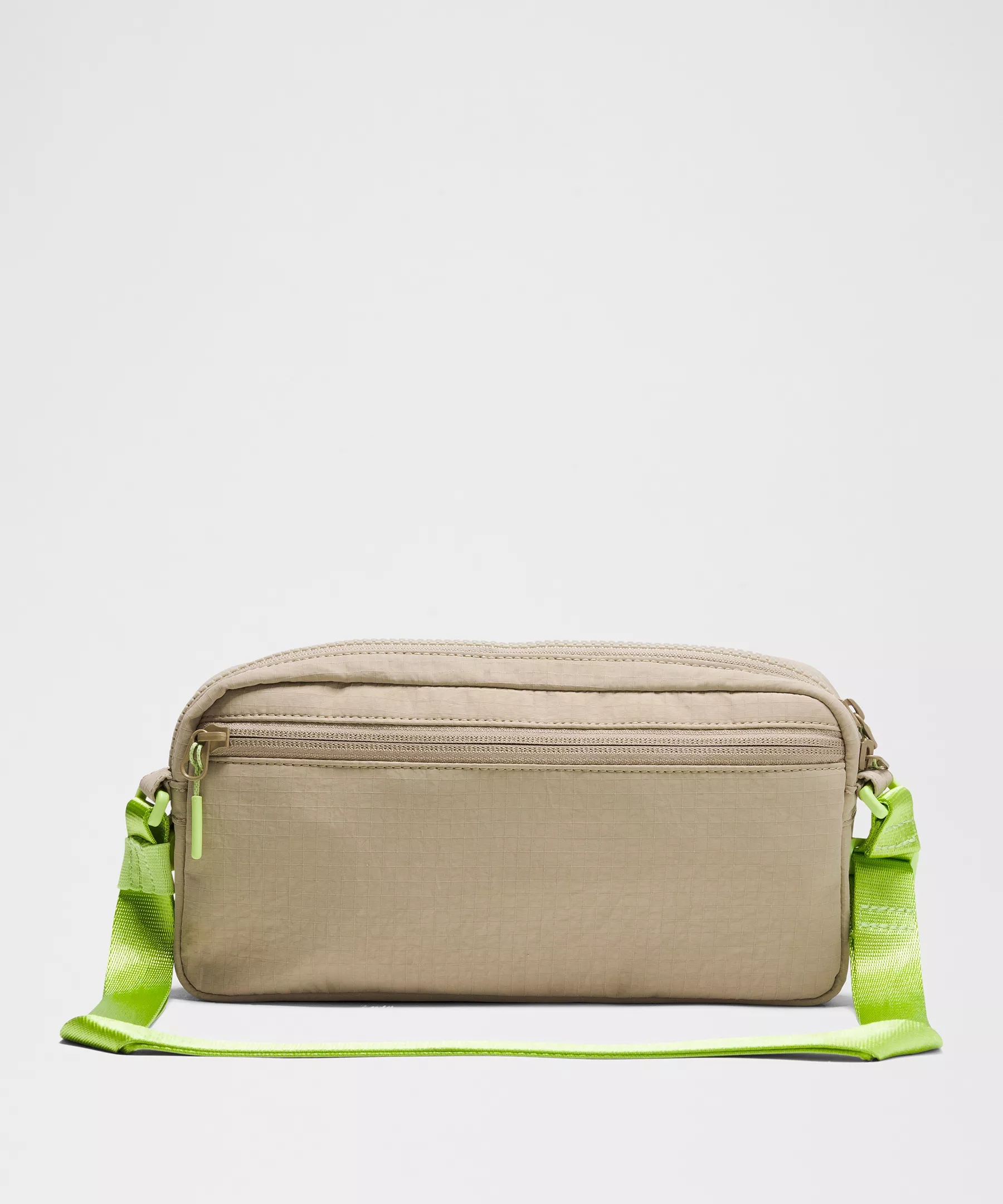 Multi-Pocket Crossbody Bag 2.5L - 3