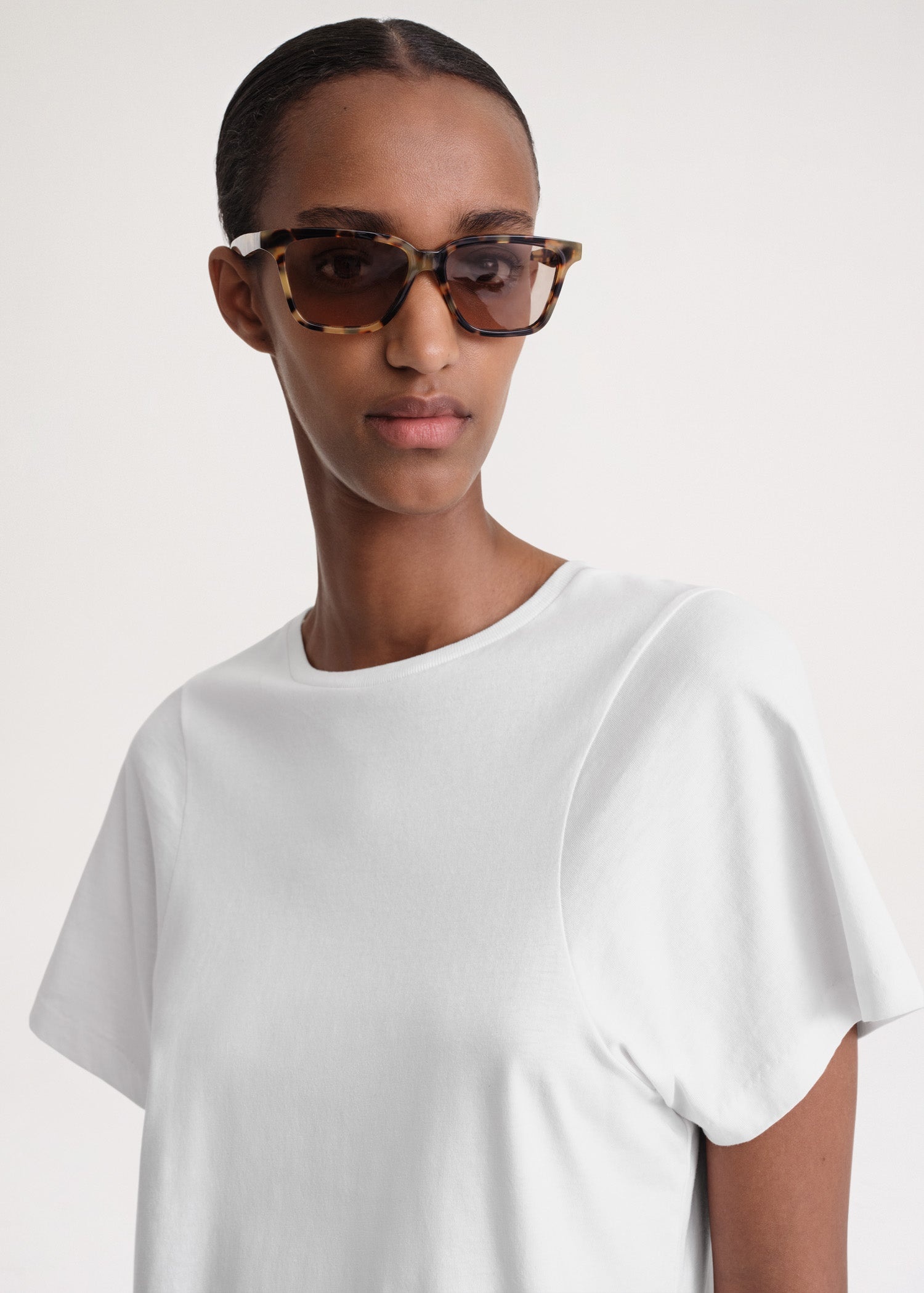 Curved seam tee off-white - 5