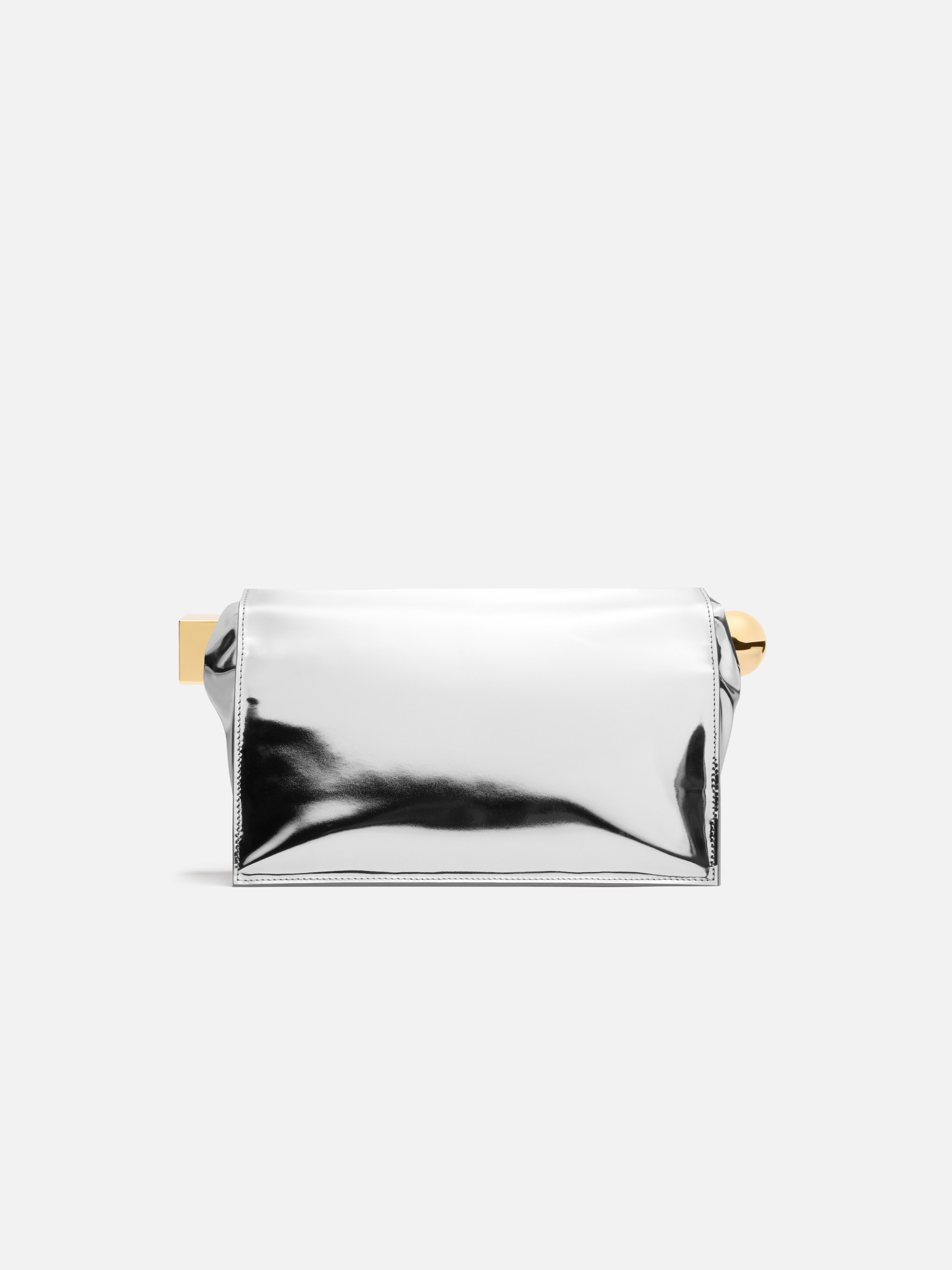 The Rond Carré clutch - 3
