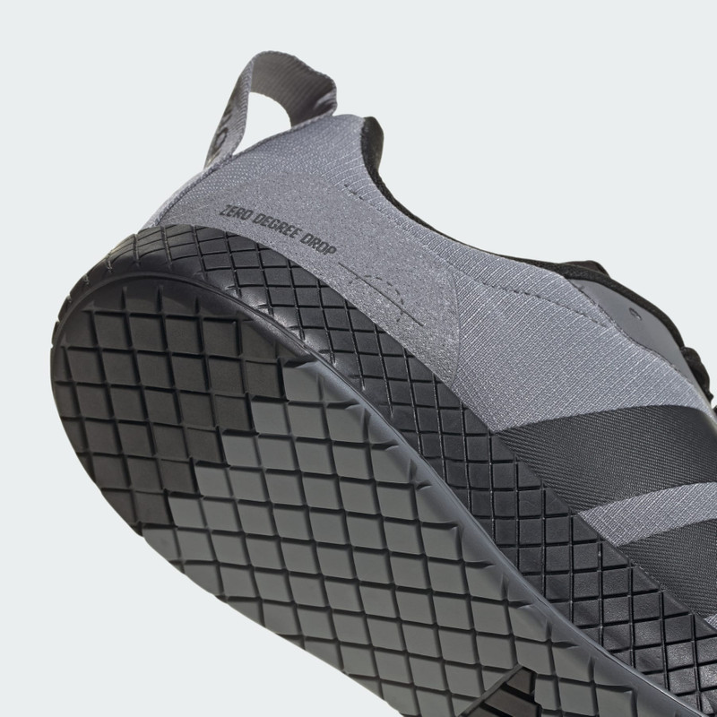 The Total Weightlifting Shoes 7