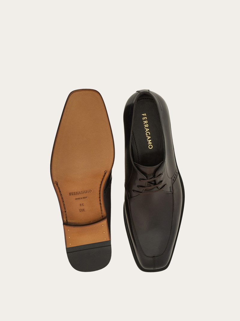 Derby shoe 5