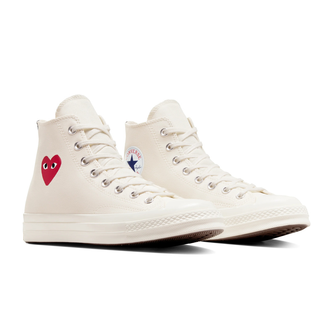 Small Red Heart Chuck Taylor High Top - 3