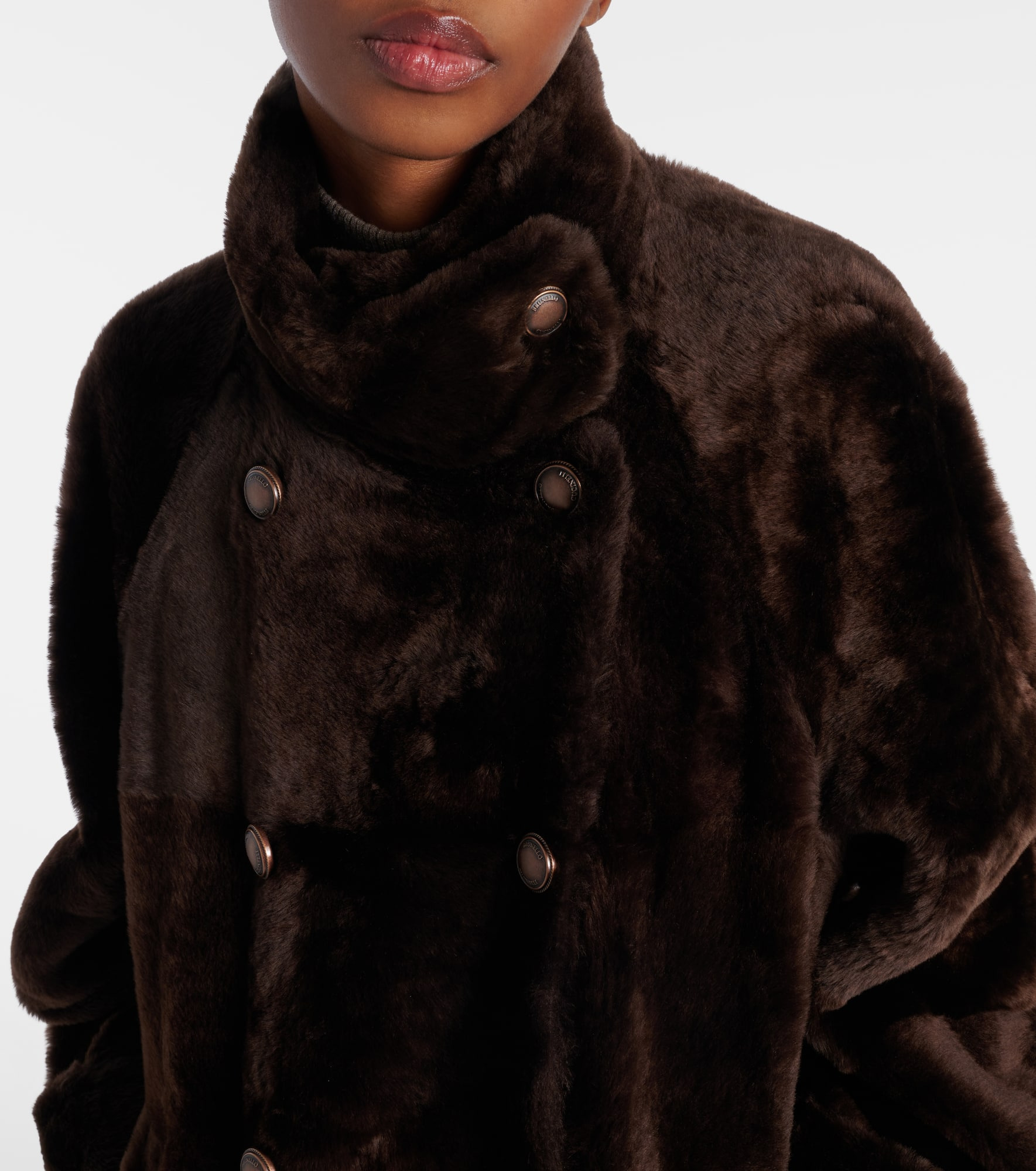 Double-breasted shearling jacket - 4