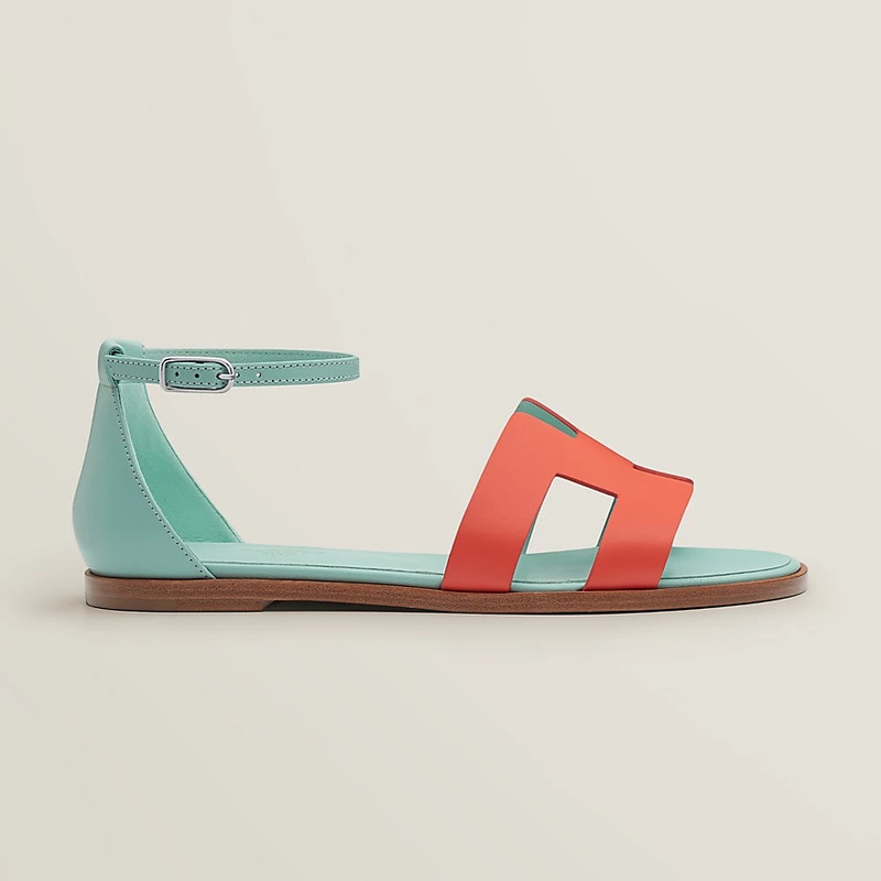 Hermès Santorini sandal outlook