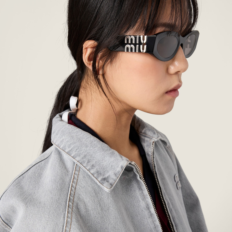 Miu Miu Miu Glimpse sunglasses outlook