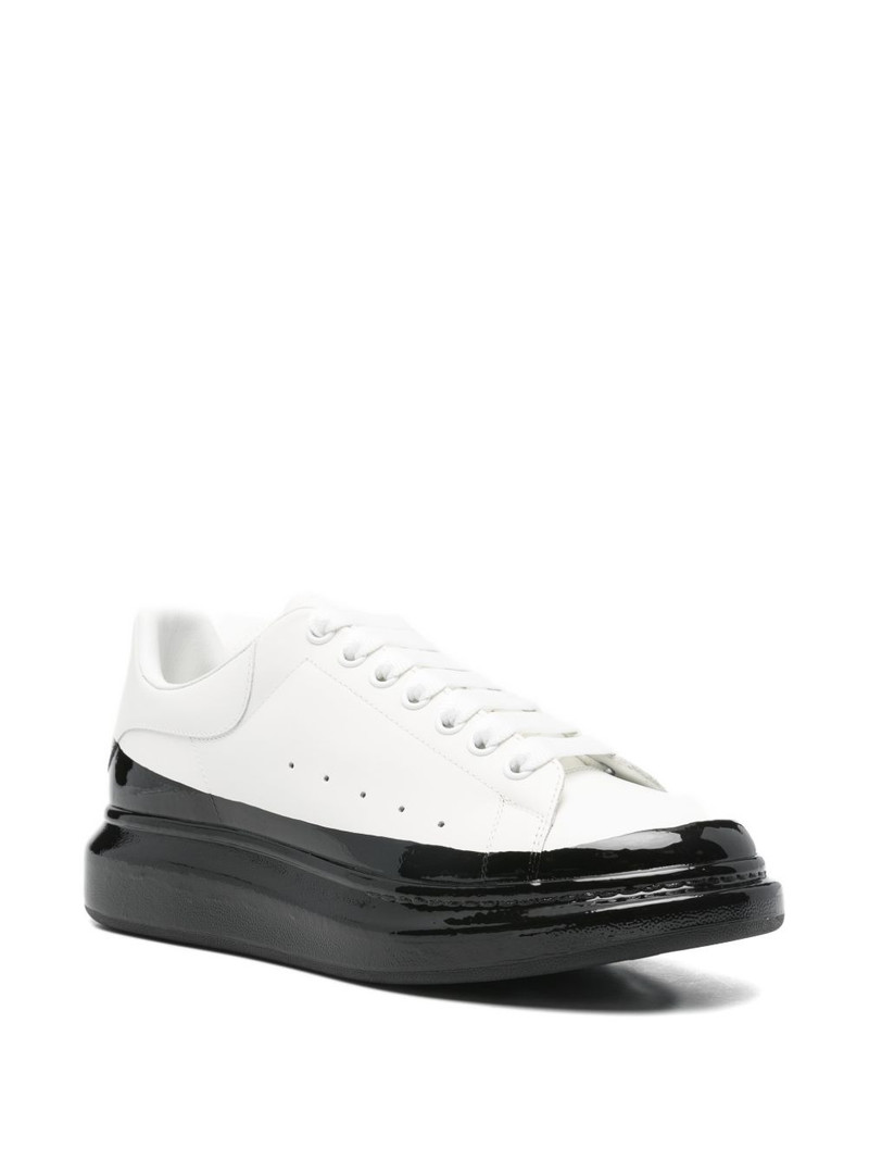 Alexander McQueen contrasting-sole sneakers outlook