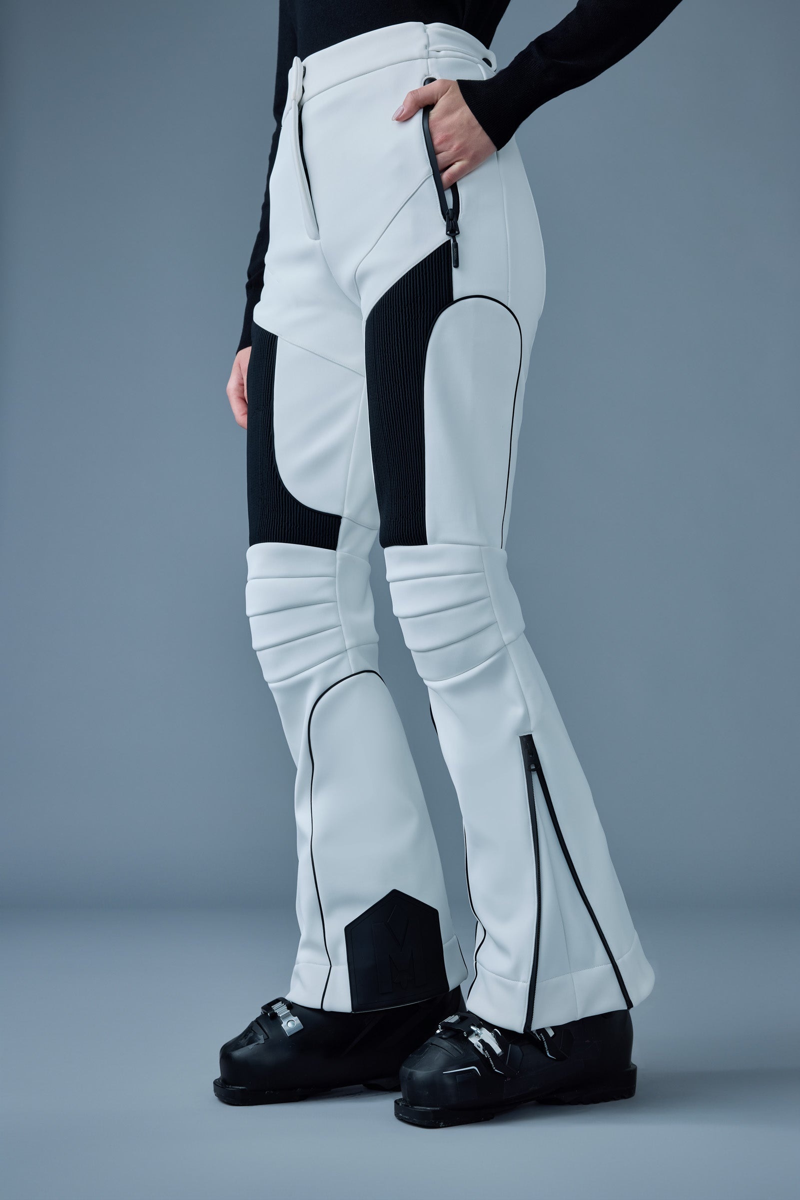 MAIKA Techno Fleece ski pants with articulated knees and smocked detail - 5