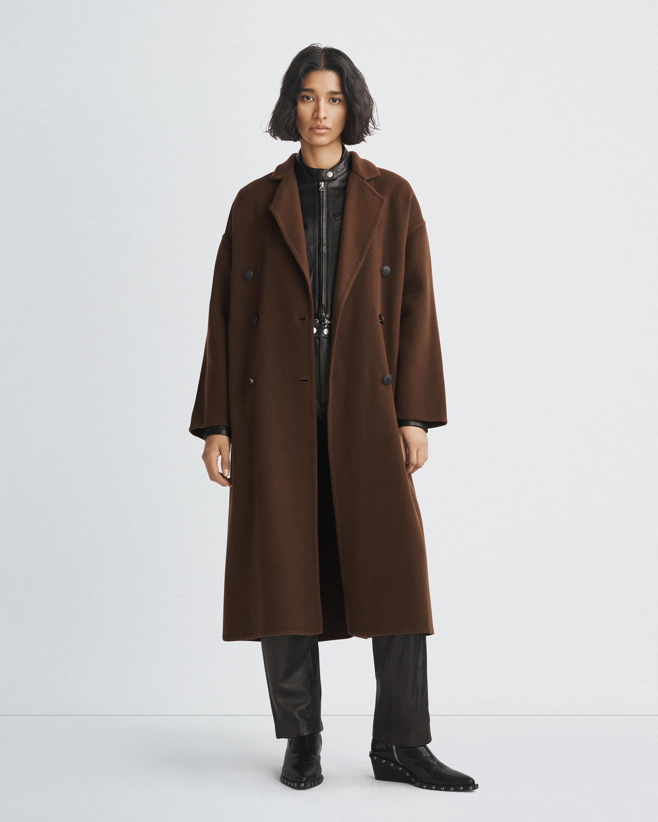 Thea Italian Wool Coat
Relaxed Fit - 3