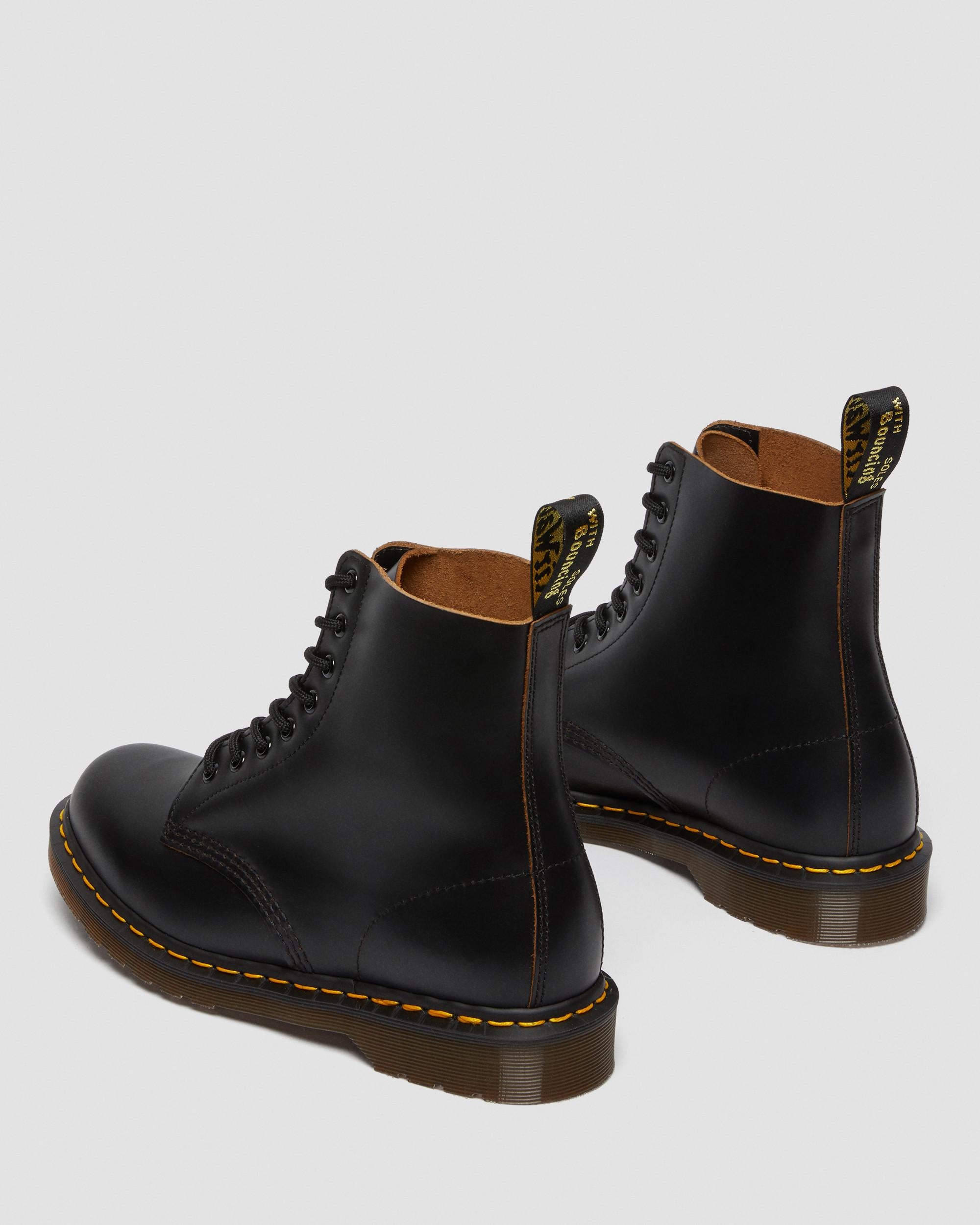 1460 Vintage Made in England Lace Up Boots - 9