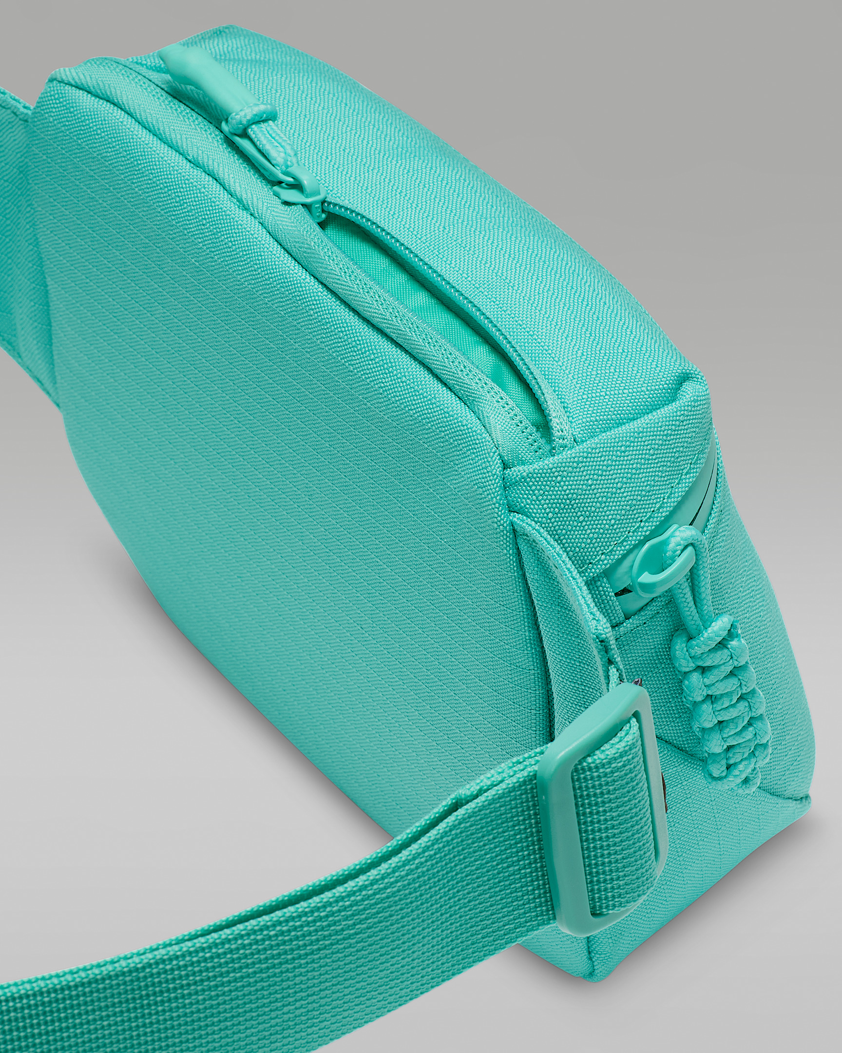 Jordan Franchise Crossbody Bag (2L) - 5
