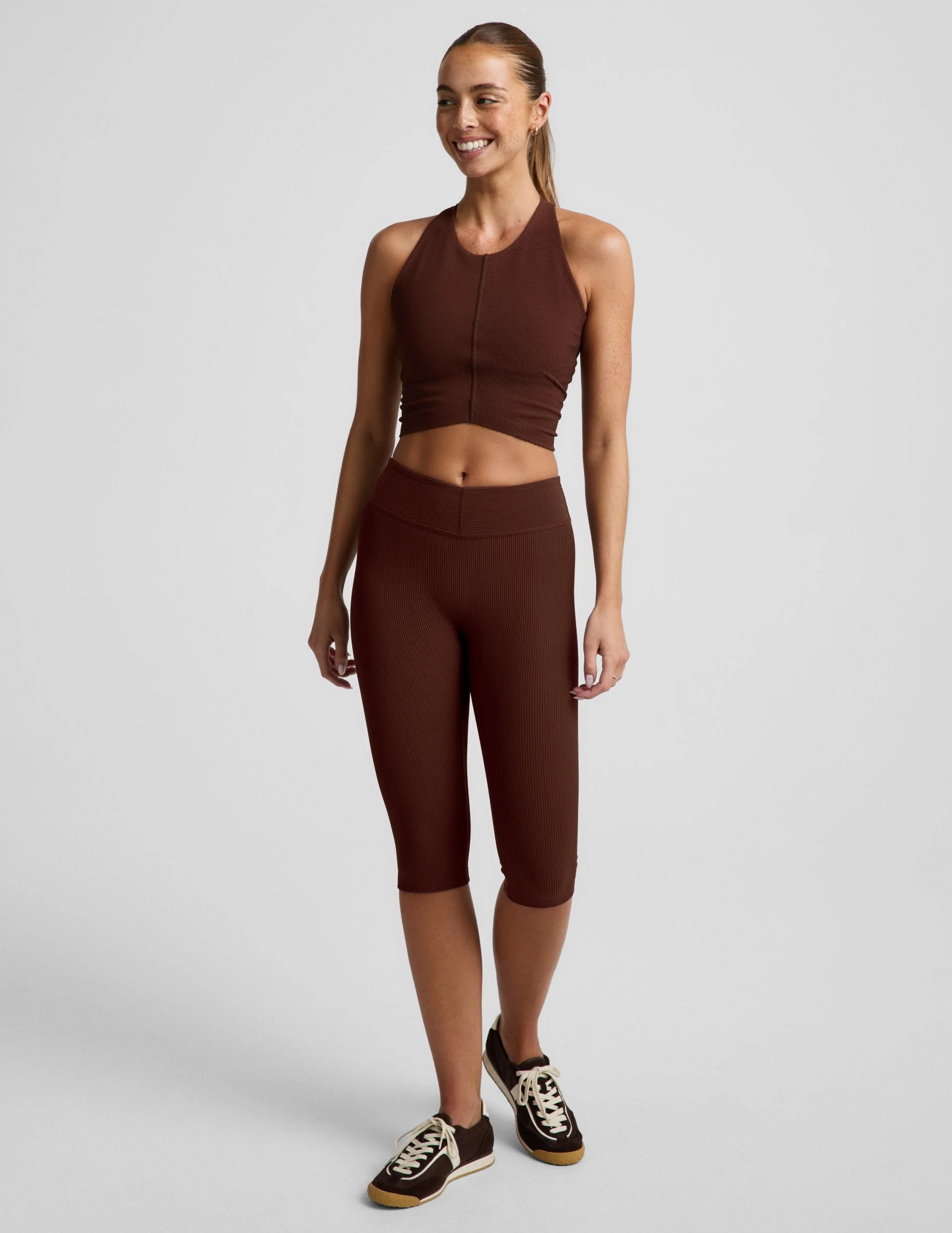 Impulse Ribbed V-Waist Pedal Pusher Legging - 1