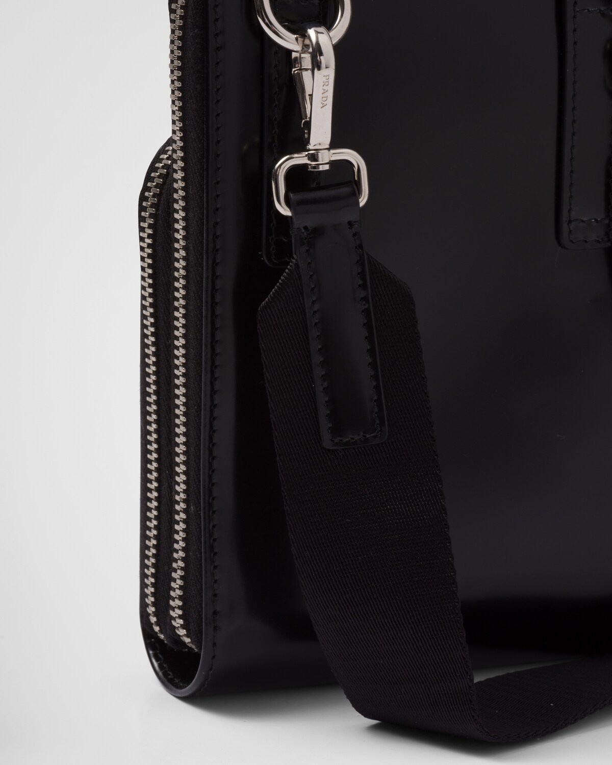 Brushed leather smartphone case - 8