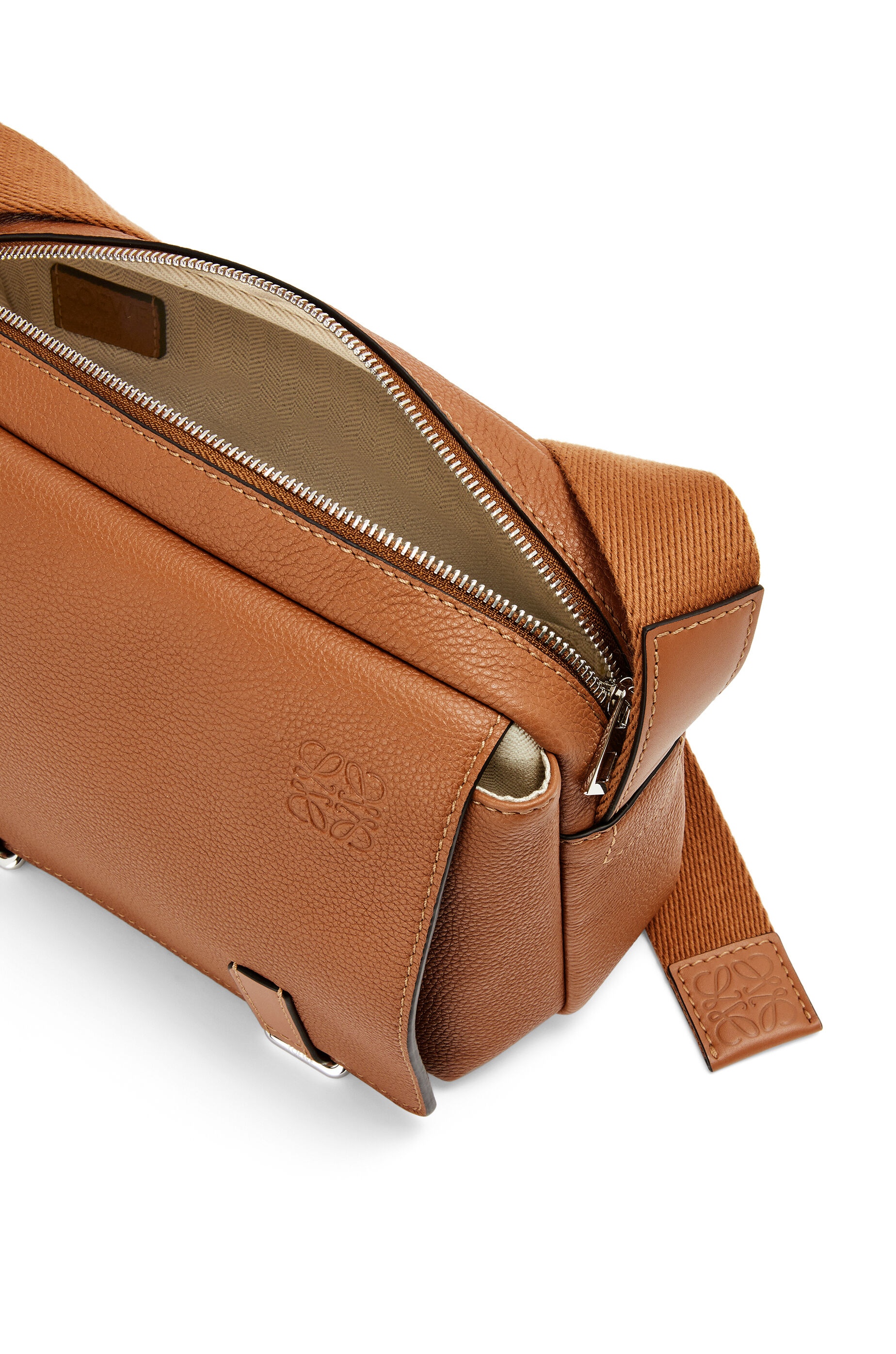 XS Military messenger bag in soft grained calfskin - 4