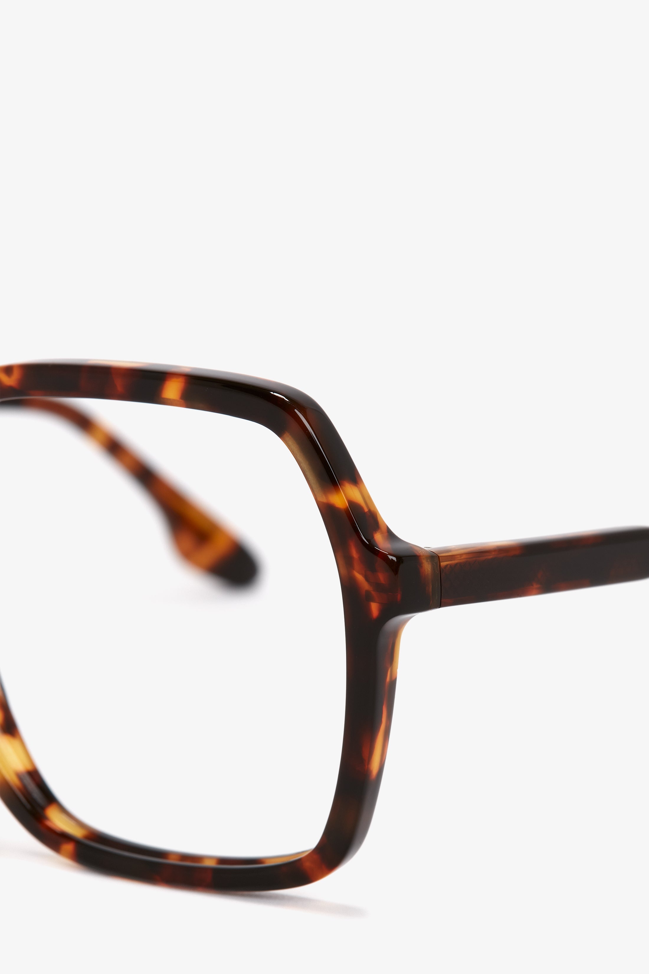 Guilloche Frame Opticals In Dark Havana - 3