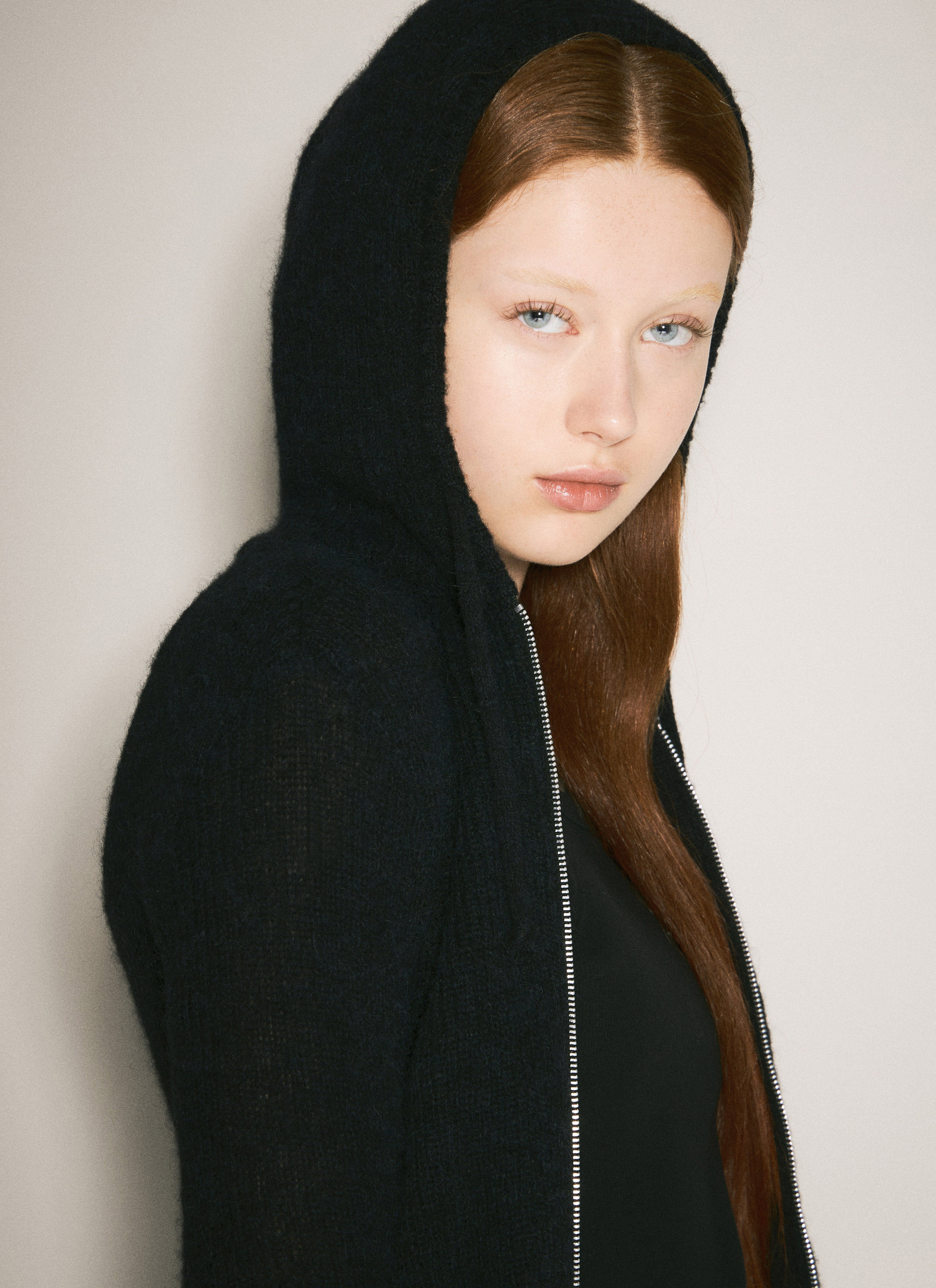 Compact Hooded Zip-Up Cardigan - 3