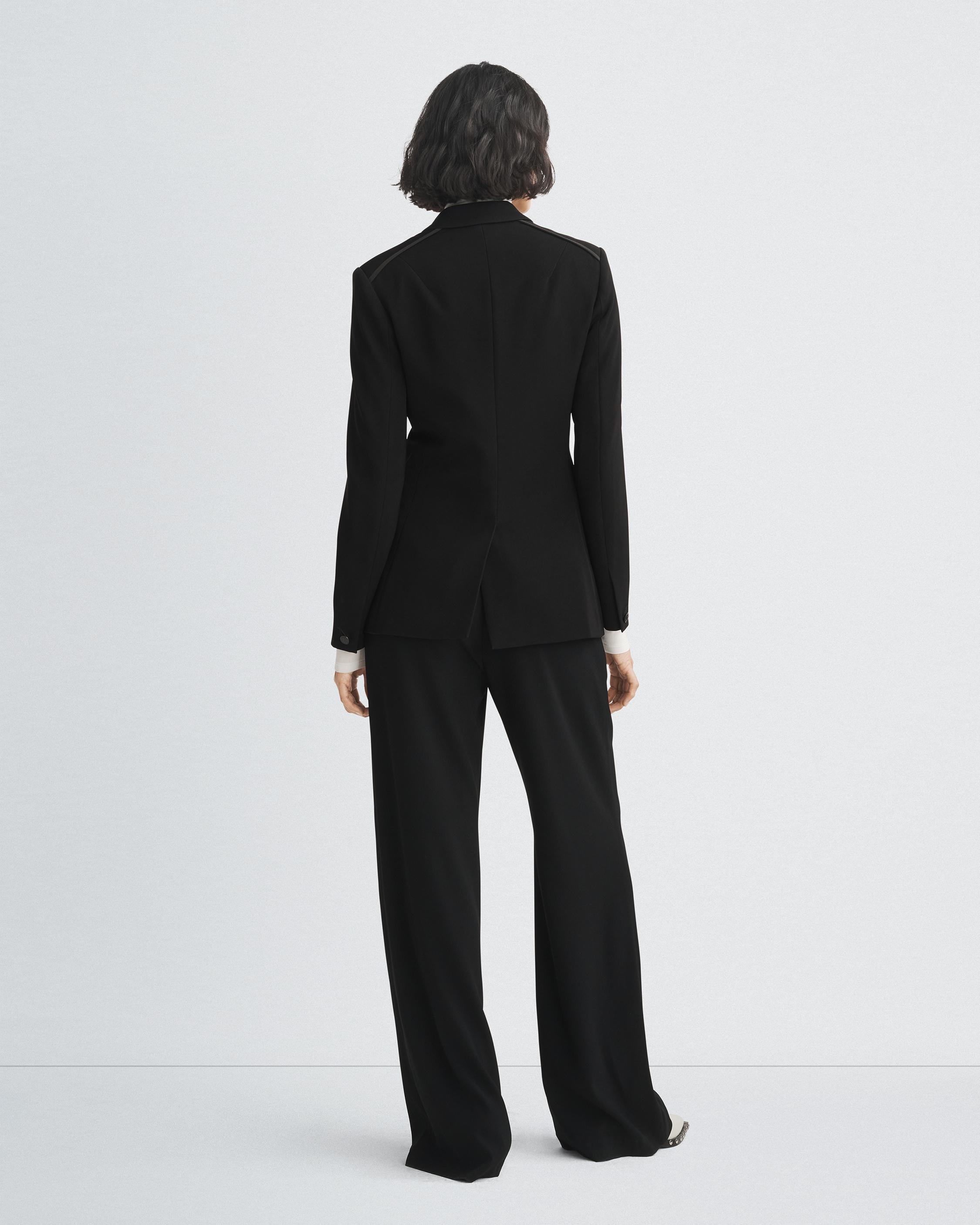 Tessa Blazer
Japanese Crepe Blazer - 4