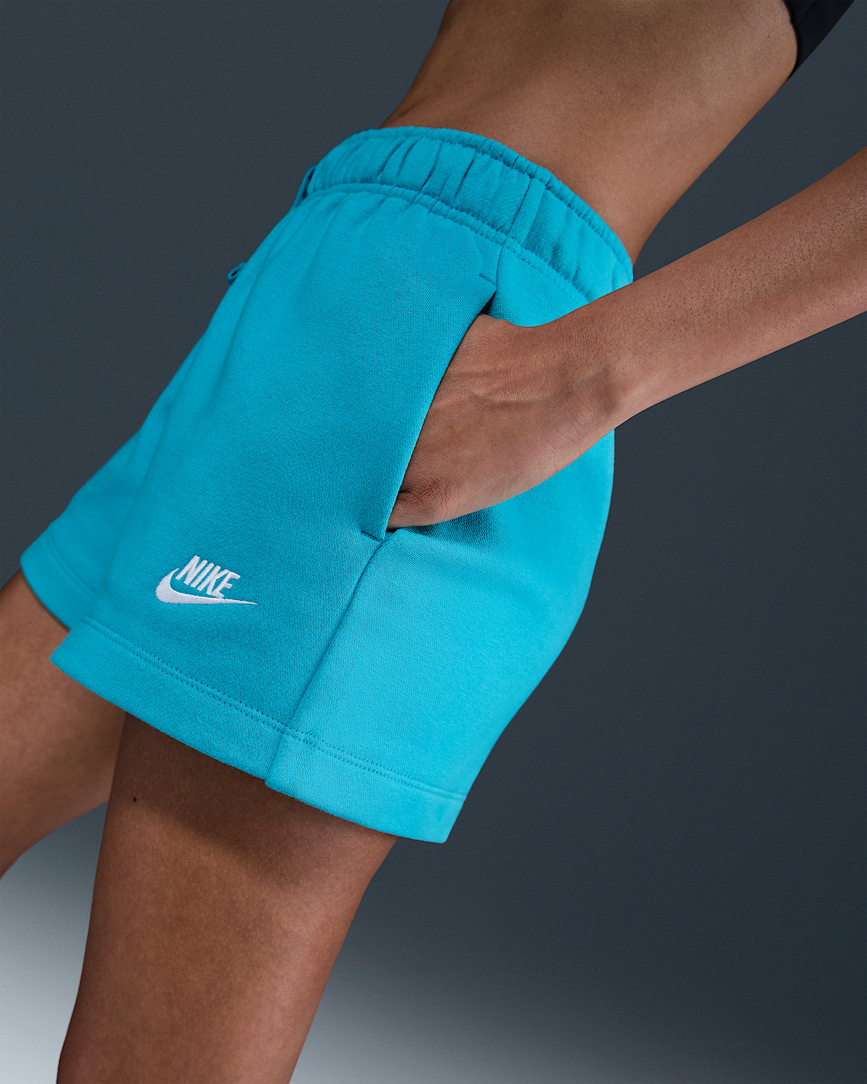 Nike Sportswear Club Fleece Women's Mid-Rise Shorts - 3