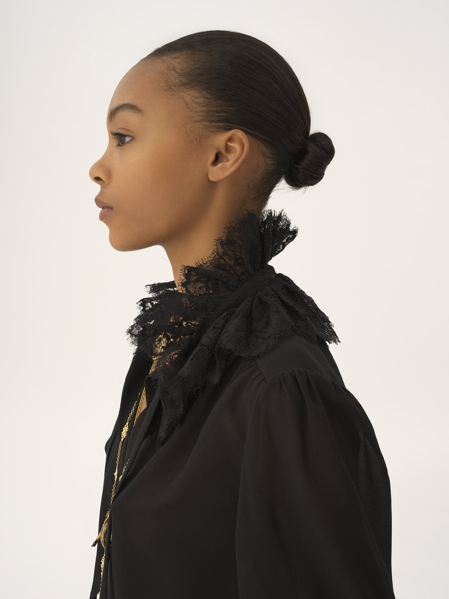 FLUID BLOUSE IN SILK GEORGETTE & LACE - 8