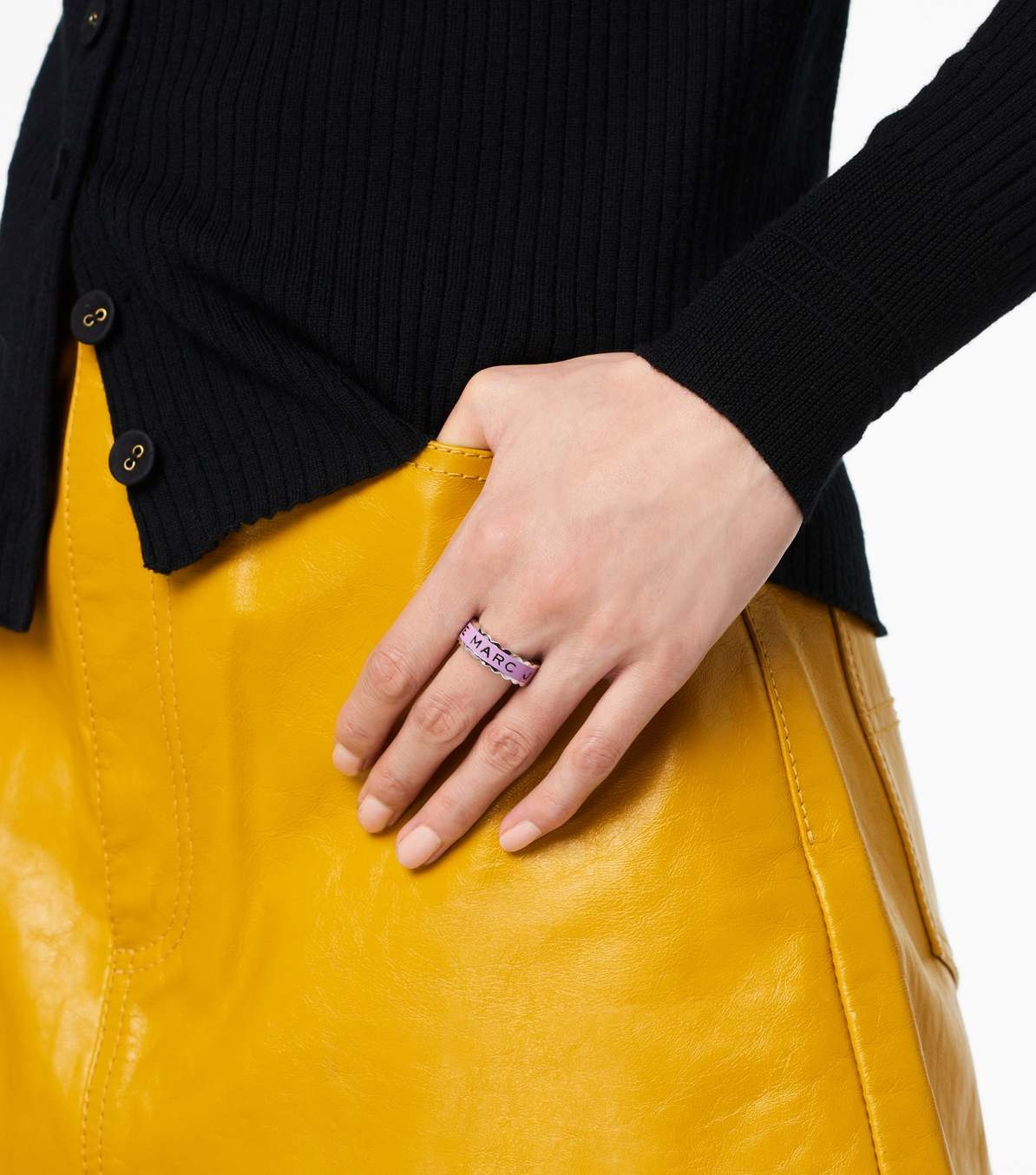 THE SCALLOP MEDALLION RING - 2