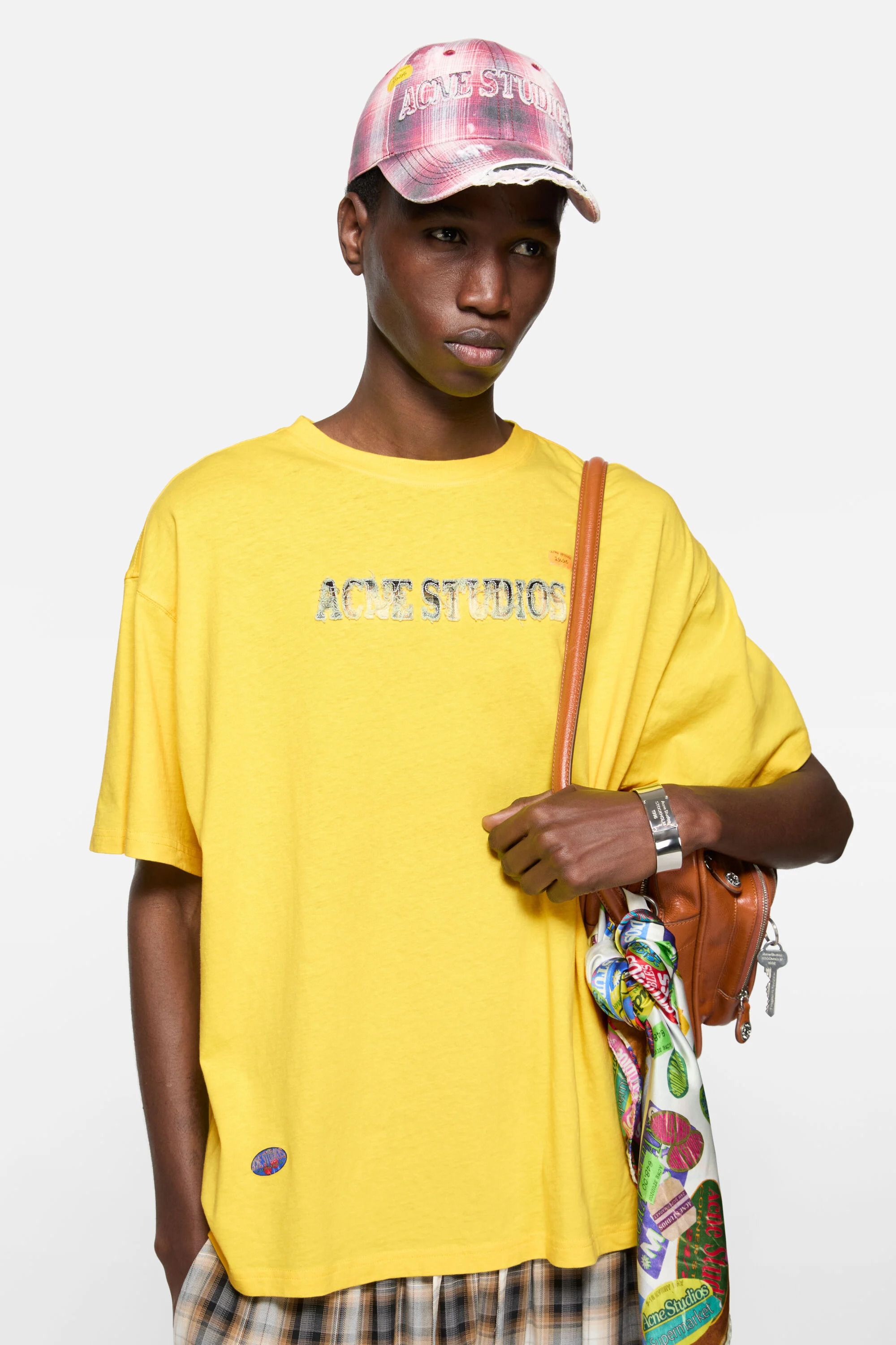 Logo t-shirt - Bright Yellow - 4