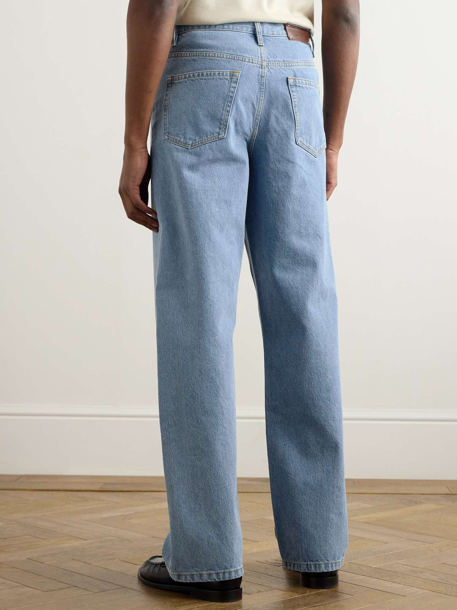 Straight-Leg Jeans - 4