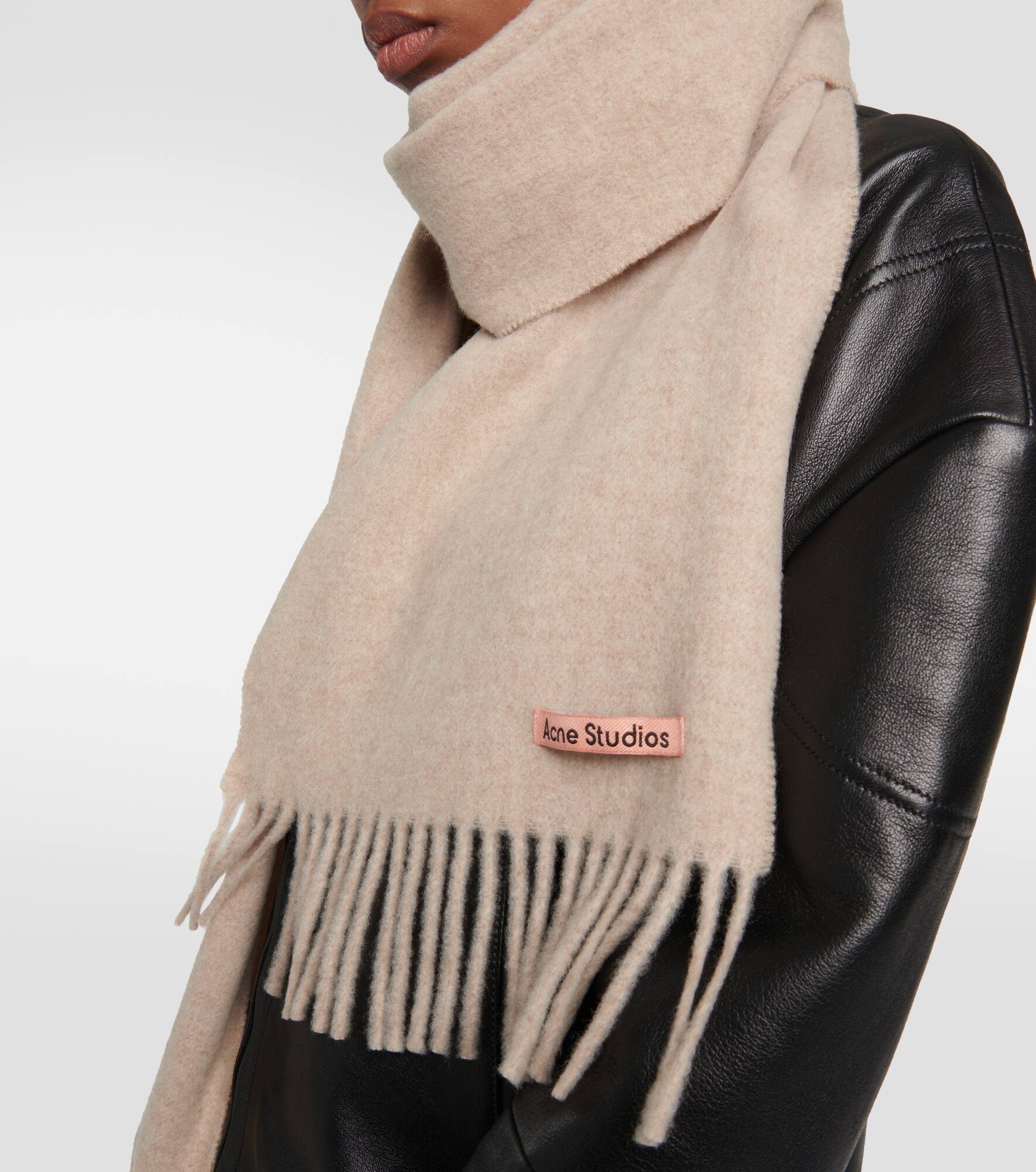 Canada Skinny fringed wool scarf - 2
